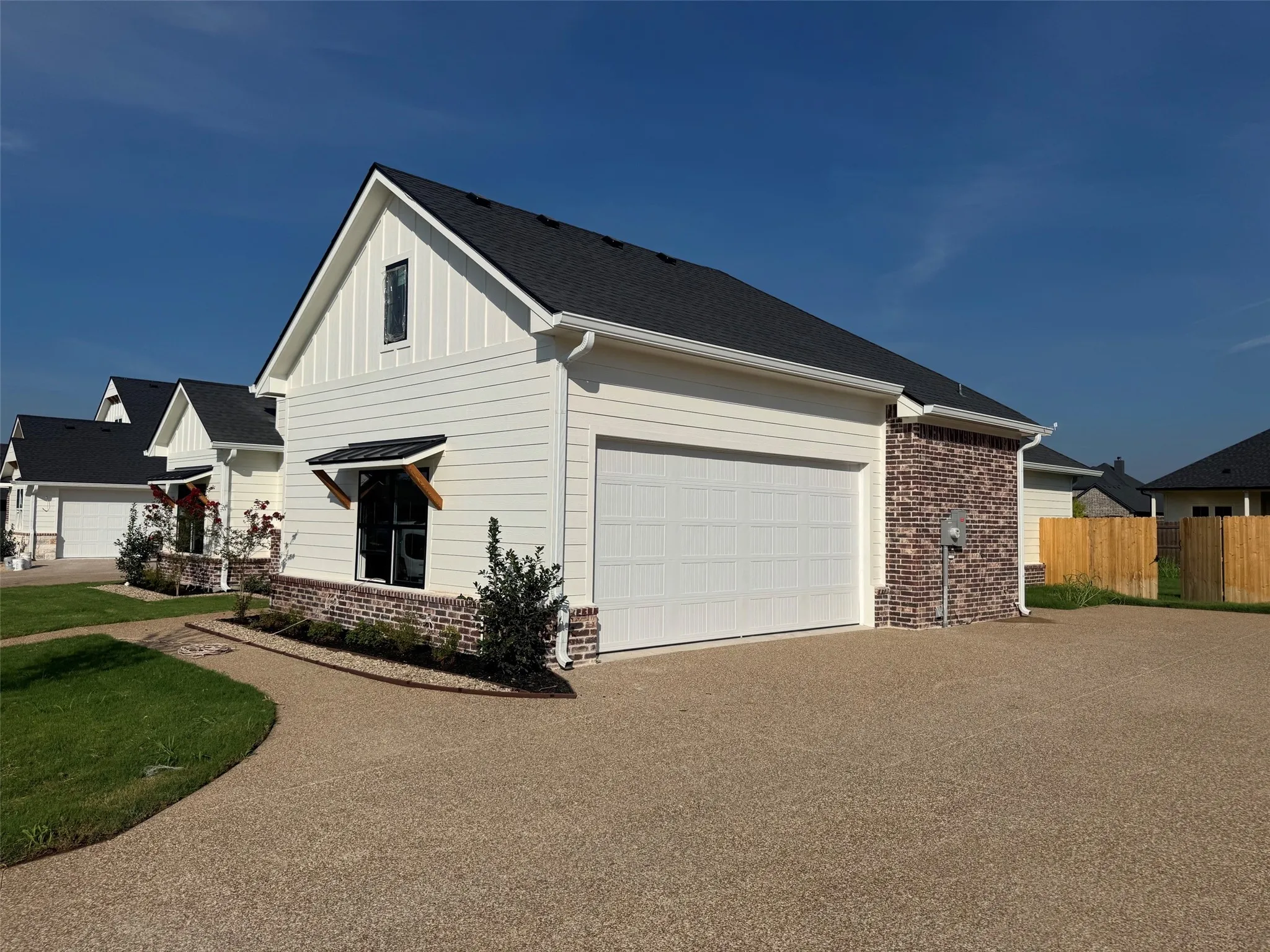 Single Family Residence For Sale in Mc Lennan County , 10205 Charmwood Drive, Waco, Texas 76712, 4 Bedroom, 3 Bathroom, 2 Garage spaces, 2,378 Sqft, built in 2026, mls#21390775, Real Estate Agent in Waco, Homes For Sale in Mc Lennan county, Homes For Sale in Waco, Realtor in Waco Texas, Real Estate Brokerage Independent Realty Texas, Luminita Cordes Realtor