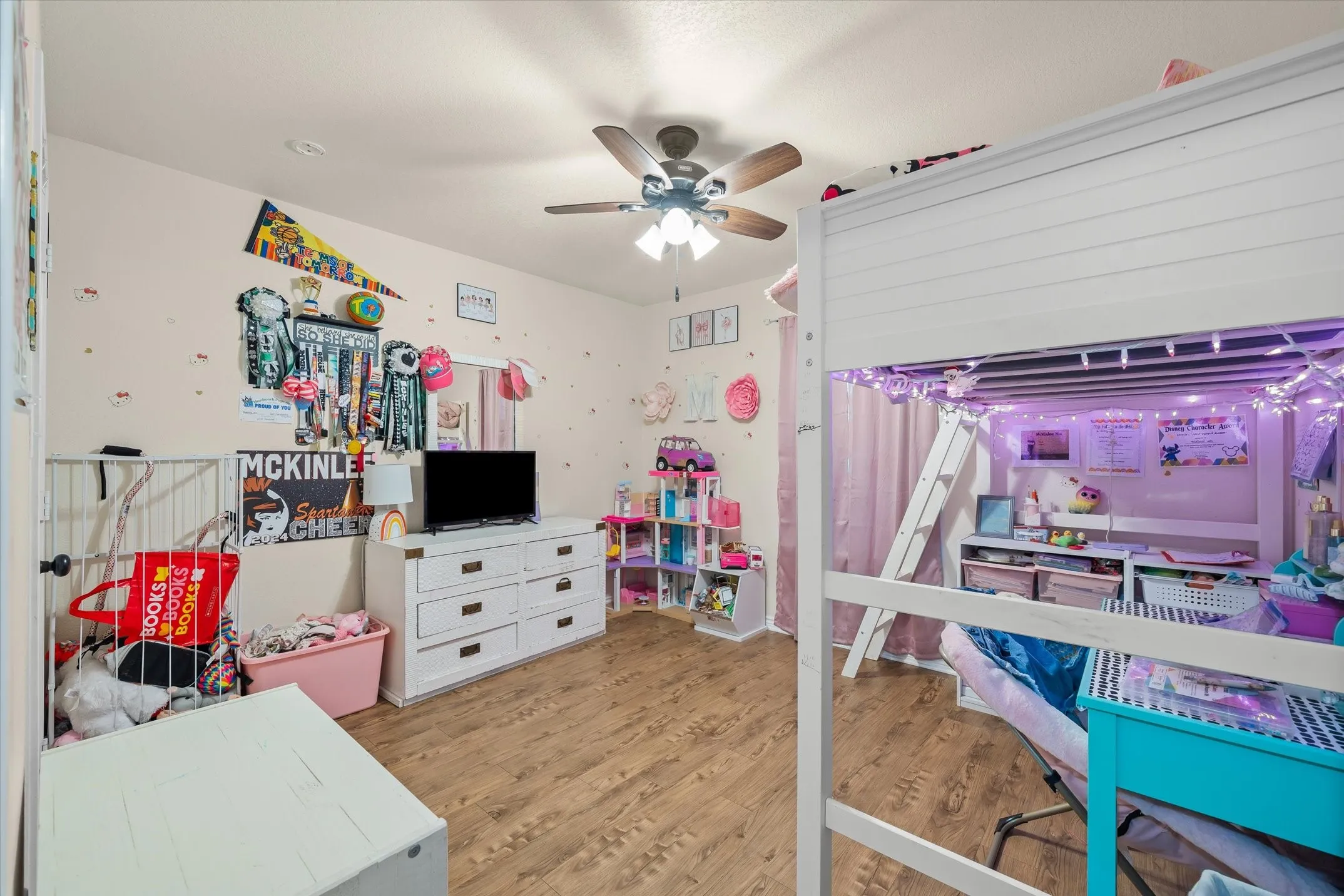 Single Family Residence For Sale in Van Zandt County , 543 Foster Street, Canton, Texas 75103, 3 Bedroom, 2 Bathroom, 2 Garage spaces, 1,428 Sqft, built in 2016, mls#21395192, Real Estate Agent in Canton, Homes For Sale in Van Zandt county, Homes For Sale in Canton, Realtor in Canton Texas, Real Estate Brokerage Independent Realty Texas, Luminita Cordes Realtor