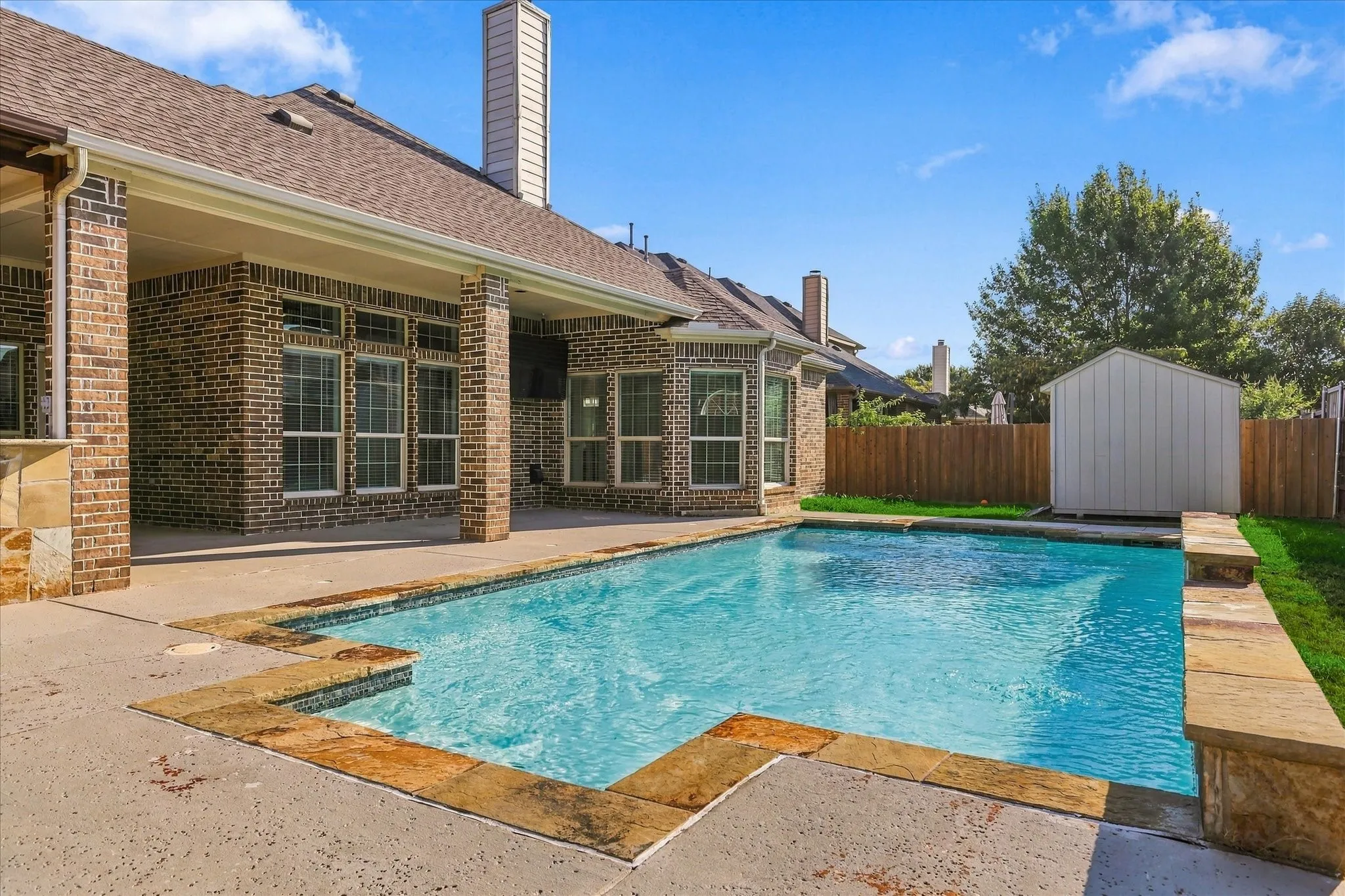 Single Family Residence For Rent in Collin County , 1329 Bateman Lane, Celina, Texas 75009, 5 Bedroom, 4 Bathroom, 2 Garage spaces, 3,975 Sqft, built in 2013, mls#21392286, Real Estate Agent in Celina, Homes For Rent in Collin county, Homes For Rent in Celina, Realtor in Celina Texas, Real Estate Brokerage Independent Realty Texas, Luminita Cordes Realtor
