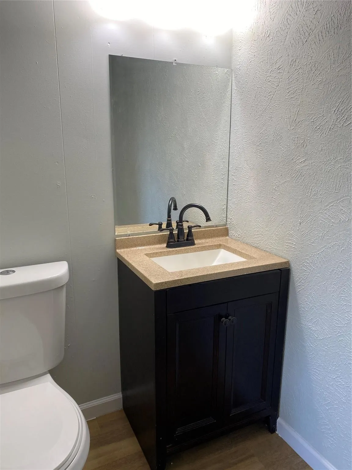 Single Family Residence For Rent in Dallas County , 2859 Linhaven Drive, Mesquite, Texas 75150, 4 Bedroom, 2 Bathroom, 2 Garage spaces, 1,476 Sqft, built in 1962, mls#21395420, Real Estate Agent in Mesquite, Homes For Rent in Dallas county, Homes For Rent in Mesquite, Realtor in Mesquite Texas, Real Estate Brokerage Independent Realty Texas, Luminita Cordes Realtor