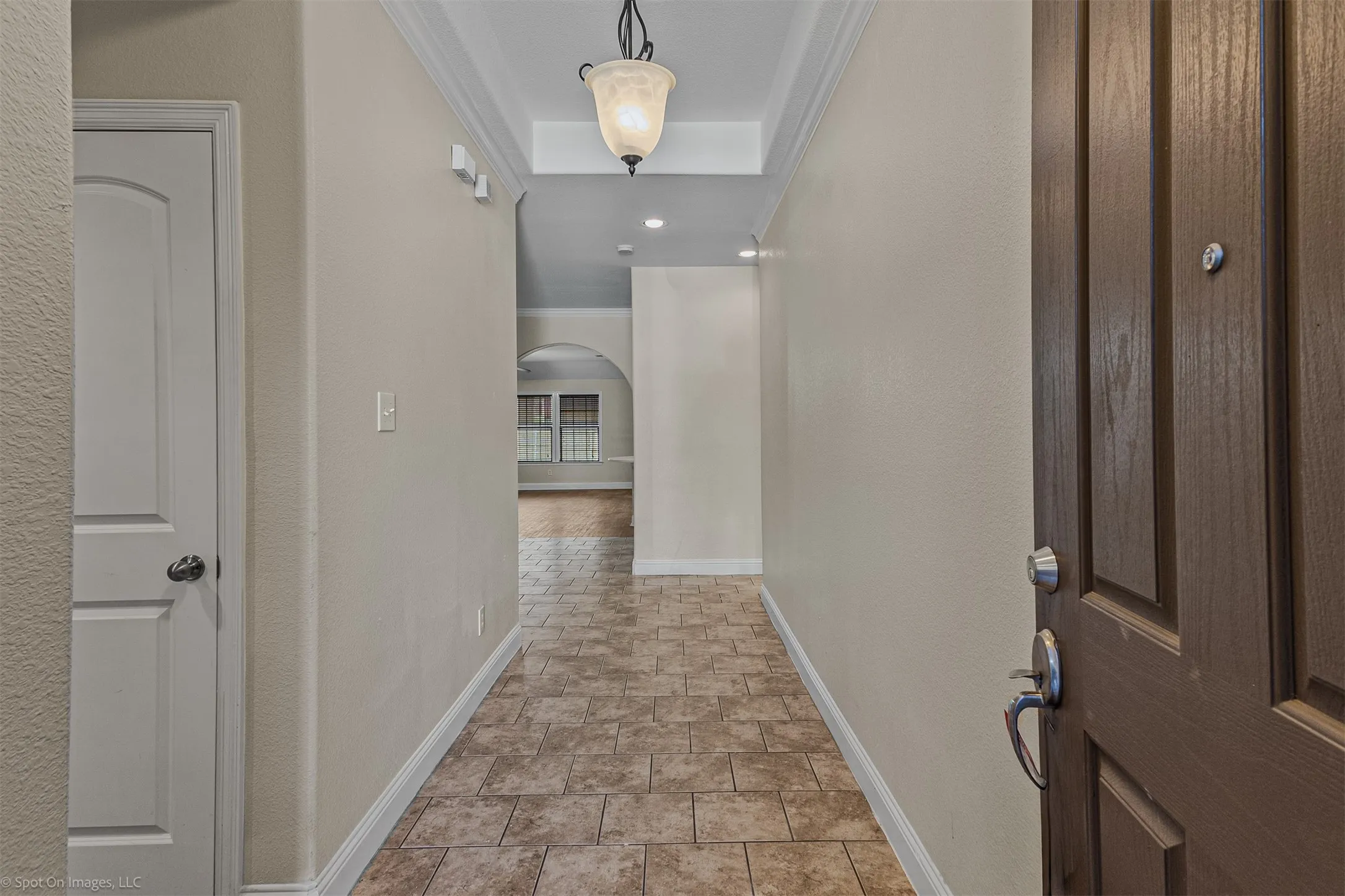 Single Family Residence For Sale in Kaufman County , 3005 Flowering Springs Drive, Forney, Texas 75126, 3 Bedroom, 2 Bathroom, 2 Garage spaces, 2,108 Sqft, built in 2012, mls#21394146, Real Estate Agent in Forney, Homes For Sale in Kaufman county, Homes For Sale in Forney, Realtor in Forney Texas, Real Estate Brokerage Independent Realty Texas, Luminita Cordes Realtor