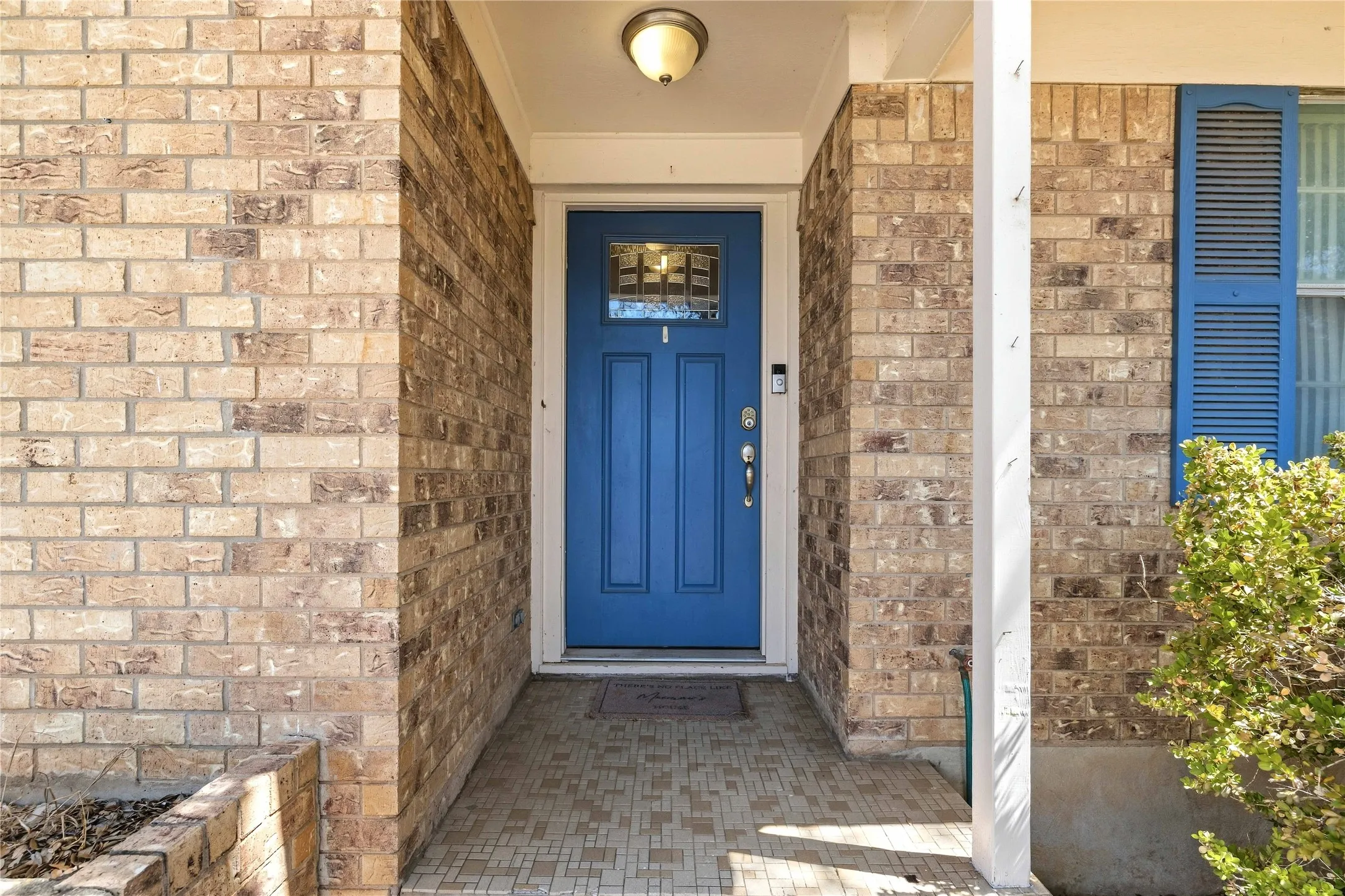 Single Family Residence For Sale in Brown County , 102 Broadmoor Circle, Brownwood, Texas 76801, 3 Bedroom, 2 Bathroom, 2 Garage spaces, 1,809 Sqft, built in 1969, mls#21388642, Real Estate Agent in Brownwood, Homes For Sale in Brown county, Homes For Sale in Brownwood, Realtor in Brownwood Texas, Real Estate Brokerage Independent Realty Texas, Luminita Cordes Realtor