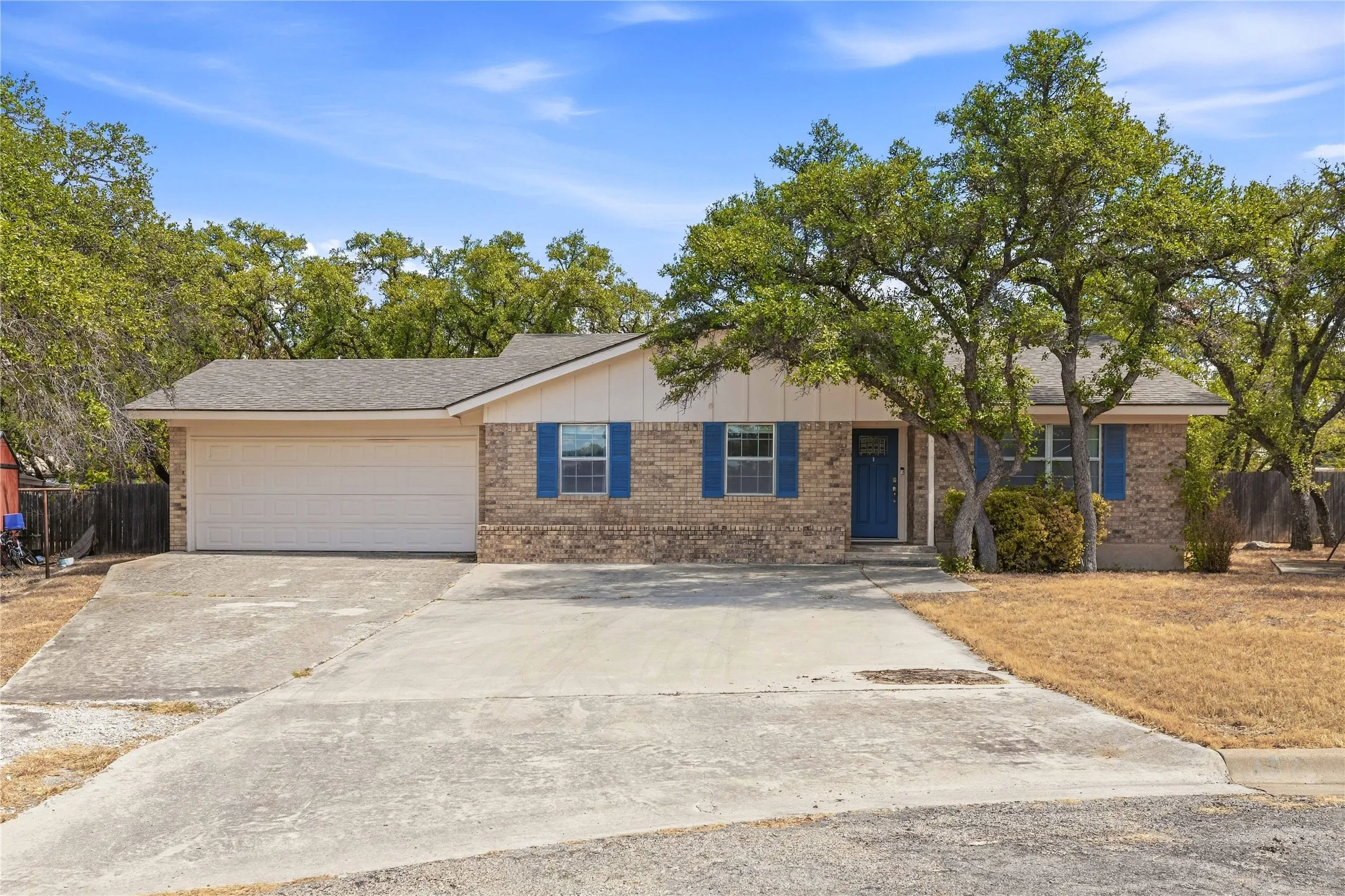 Single Family Residence For Sale