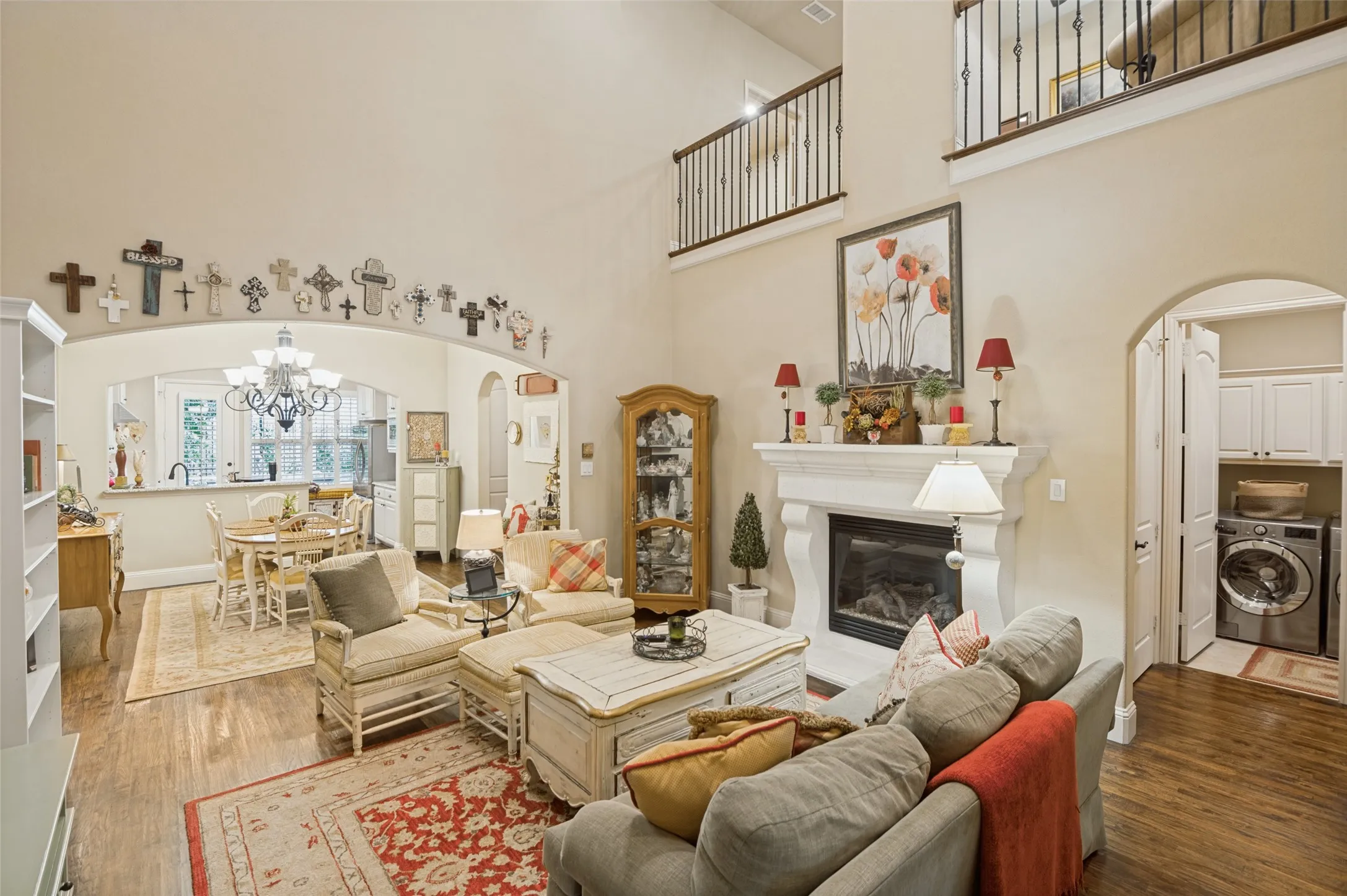 Open to dining and kitchen