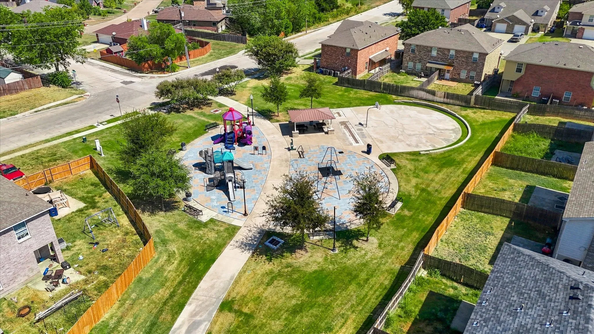 Single Family Residence For Sale in Collin County , 900 Parkplace Ridge, Princeton, Texas 75407, 3 Bedroom, 3 Bathroom, 2 Garage spaces, 1,568 Sqft, built in 2010, mls#21390579, Real Estate Agent in Princeton, Homes For Sale in Collin county, Homes For Sale in Princeton, Realtor in Princeton Texas, Real Estate Brokerage Independent Realty Texas, Luminita Cordes Realtor