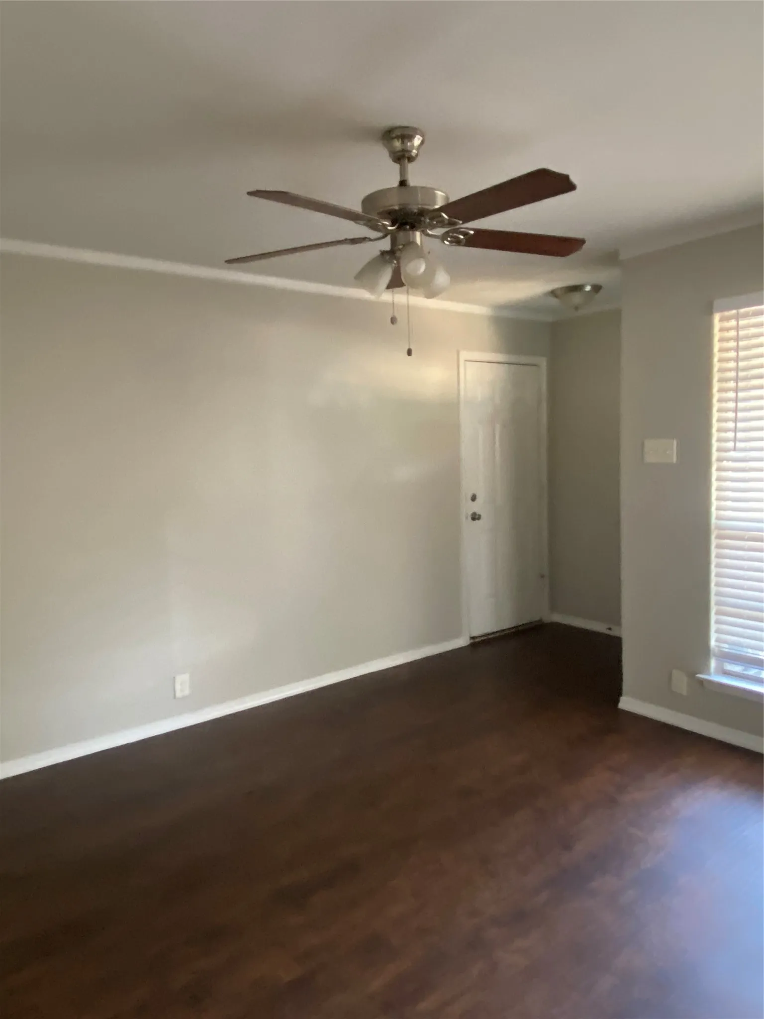 Single Family Residence For Rent in Dallas County , 417 Goldwood Drive, Dallas, Texas 75232, 3 Bedroom, 2 Bathroom, 1 Garage spaces, 1,154 Sqft, built in 1956, mls#21395434, Real Estate Agent in Dallas, Homes For Rent in Dallas county, Homes For Rent in Dallas, Realtor in Dallas Texas, Real Estate Brokerage Independent Realty Texas, Luminita Cordes Realtor