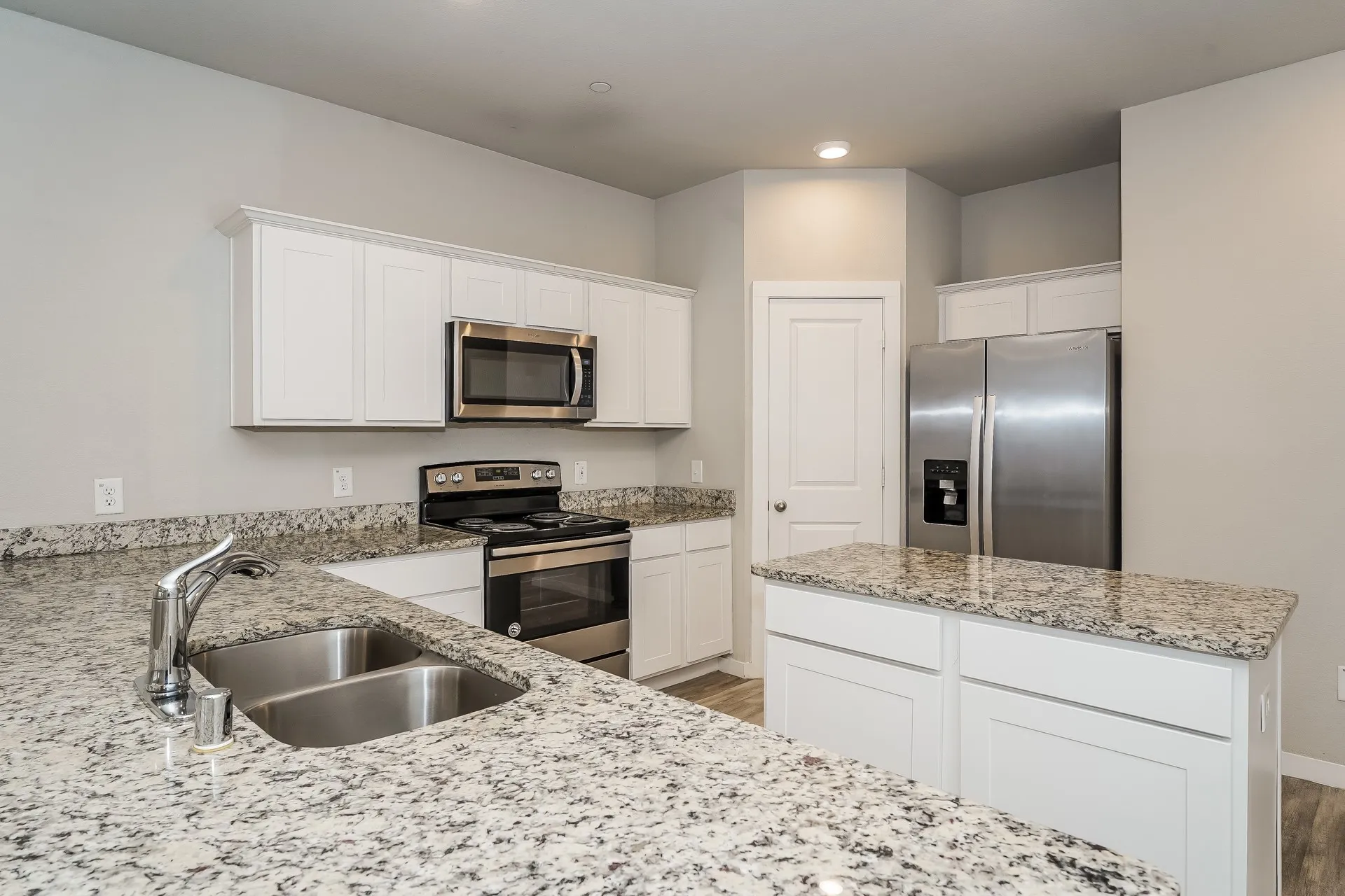 Single Family Residence For Rent in Denton County , 615 Sophia Way, Lewisville, Texas 75057, 4 Bedroom, 3 Bathroom, 2 Garage spaces, 2,056 Sqft, built in 2022, mls#21395439, Real Estate Agent in Lewisville, Homes For Rent in Denton county, Homes For Rent in Lewisville, Realtor in Lewisville Texas, Real Estate Brokerage Independent Realty Texas, Luminita Cordes Realtor