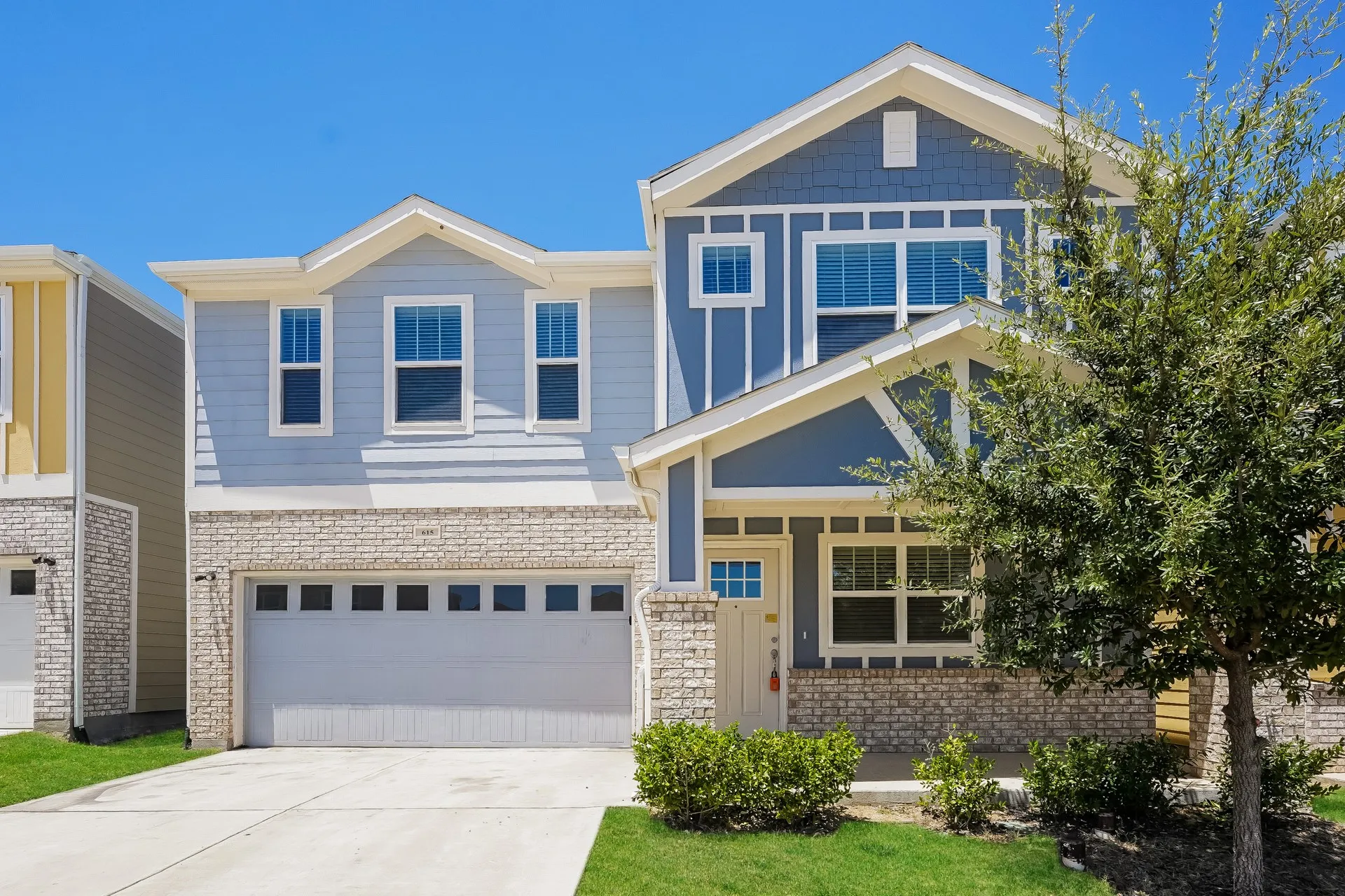 Single Family Residence For Rent in Denton County , 615 Sophia Way, Lewisville, Texas 75057, 4 Bedroom, 3 Bathroom, 2 Garage spaces, 2,056 Sqft, built in 2022, mls#21395439, Real Estate Agent in Lewisville, Homes For Rent in Denton county, Homes For Rent in Lewisville, Realtor in Lewisville Texas, Real Estate Brokerage Independent Realty Texas, Luminita Cordes Realtor