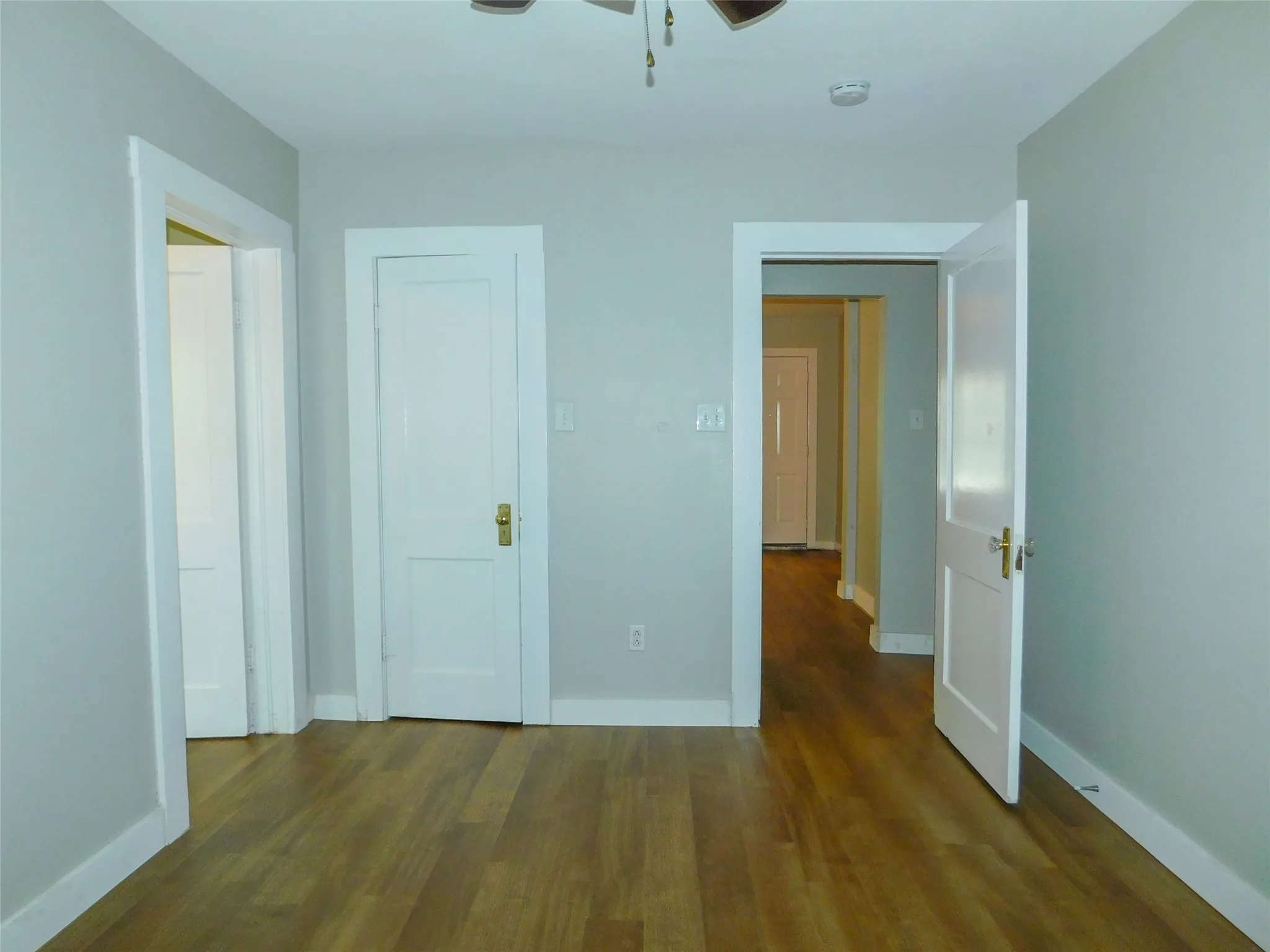 Single Family Residence For Rent in Denton County , 315 W Congress Street, Denton, Texas 76201, 3 Bedroom, 2 Bathroom, Garage spaces, 1,478 Sqft, built in 1963, mls#21395367, Real Estate Agent in Denton, Homes For Rent in Denton county, Homes For Rent in Denton, Realtor in Denton Texas, Real Estate Brokerage Independent Realty Texas, Luminita Cordes Realtor