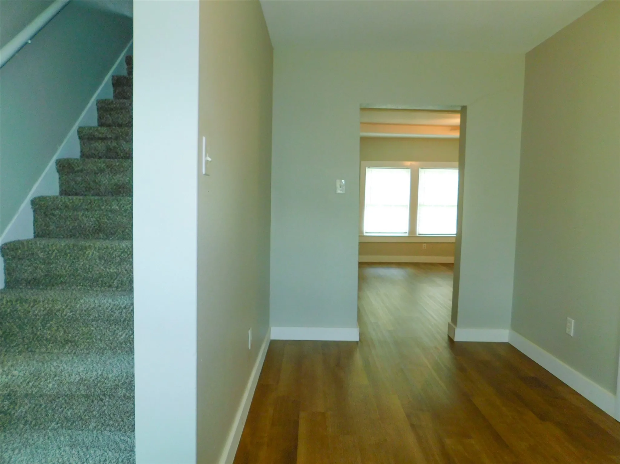 Single Family Residence For Rent in Denton County , 315 W Congress Street, Denton, Texas 76201, 3 Bedroom, 2 Bathroom, Garage spaces, 1,478 Sqft, built in 1963, mls#21395367, Real Estate Agent in Denton, Homes For Rent in Denton county, Homes For Rent in Denton, Realtor in Denton Texas, Real Estate Brokerage Independent Realty Texas, Luminita Cordes Realtor