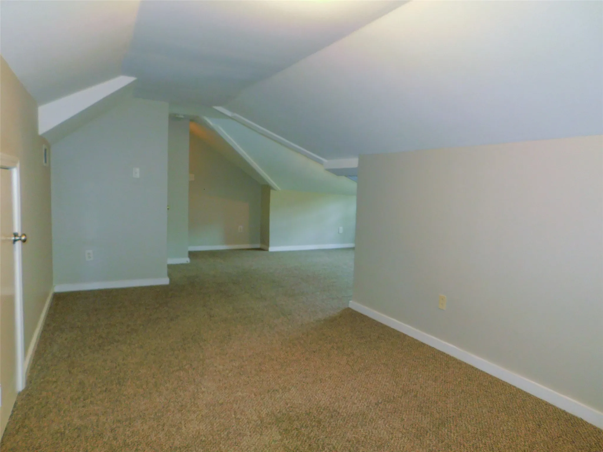 Single Family Residence For Rent in Denton County , 315 W Congress Street, Denton, Texas 76201, 3 Bedroom, 2 Bathroom, Garage spaces, 1,478 Sqft, built in 1963, mls#21395367, Real Estate Agent in Denton, Homes For Rent in Denton county, Homes For Rent in Denton, Realtor in Denton Texas, Real Estate Brokerage Independent Realty Texas, Luminita Cordes Realtor