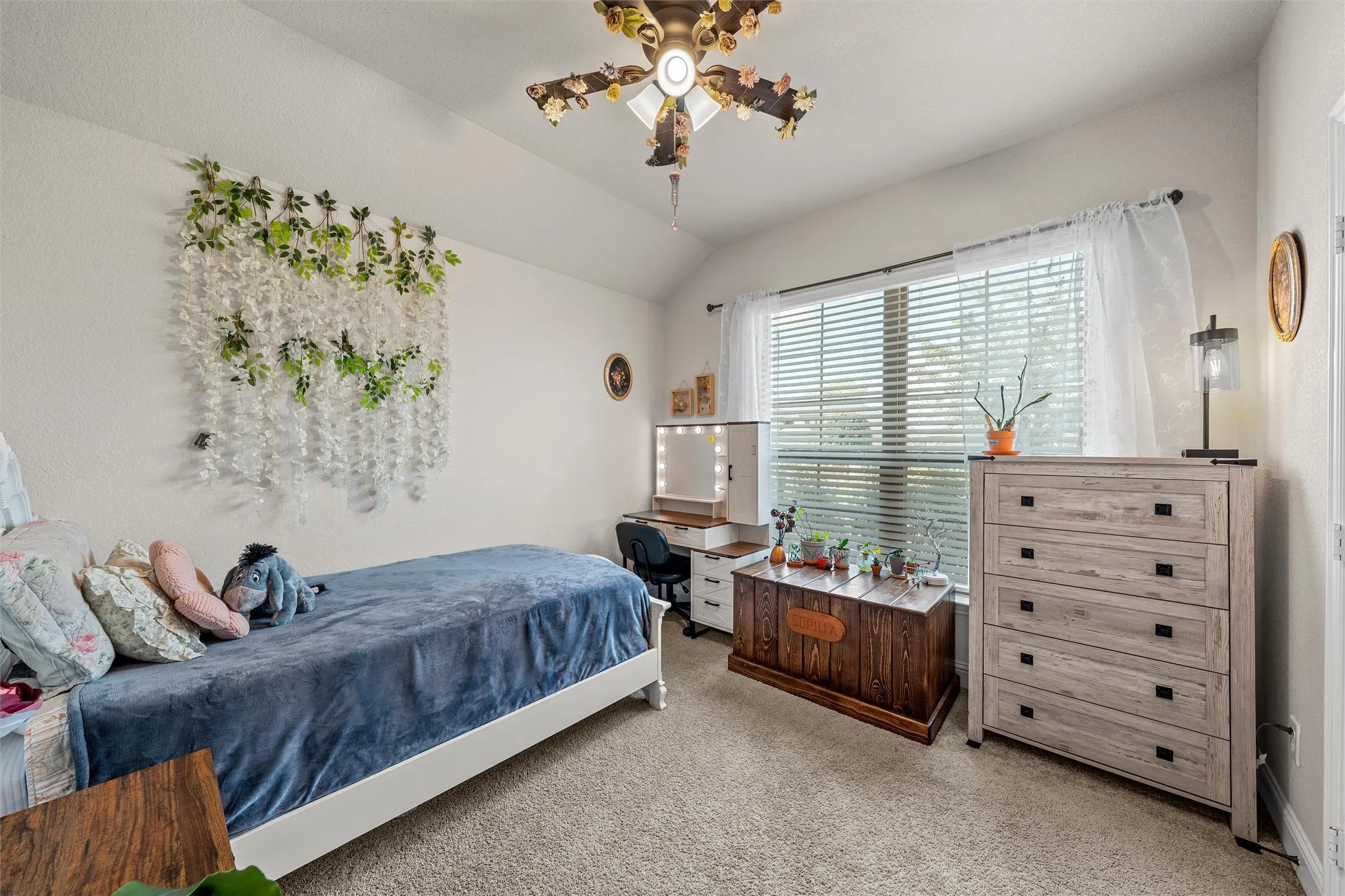 Single Family Residence For Sale in Mc Lennan County , 3140 Paint Horse, Robinson, Texas 76706, 3 Bedroom, 2 Bathroom, 2 Garage spaces, 1,710 Sqft, built in 2021, mls#21395147, Real Estate Agent in Robinson, Homes For Sale in Mc Lennan county, Homes For Sale in Robinson, Realtor in Robinson Texas, Real Estate Brokerage Independent Realty Texas, Luminita Cordes Realtor