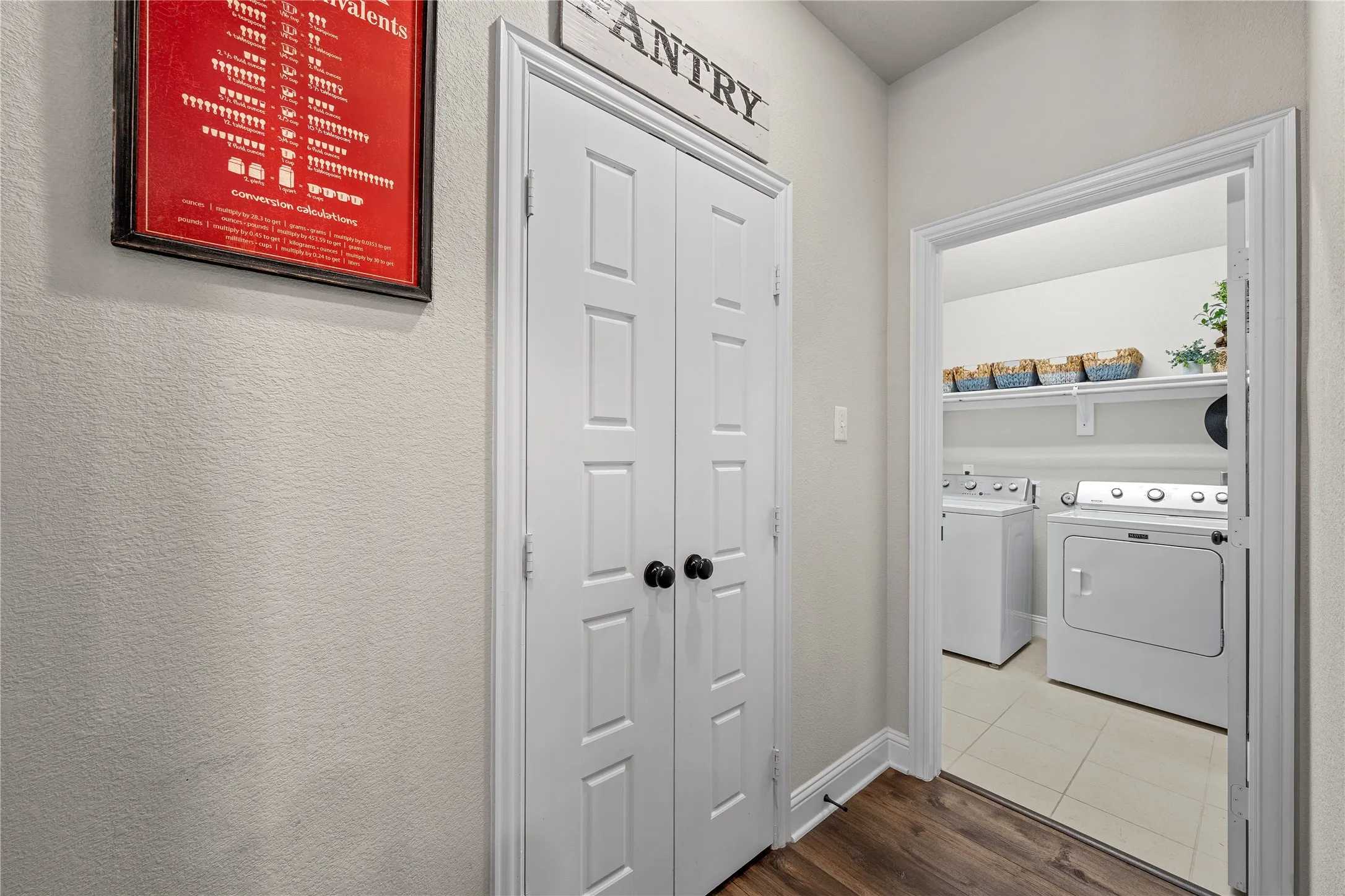 Single Family Residence For Sale in Mc Lennan County , 3140 Paint Horse, Robinson, Texas 76706, 3 Bedroom, 2 Bathroom, 2 Garage spaces, 1,710 Sqft, built in 2021, mls#21395147, Real Estate Agent in Robinson, Homes For Sale in Mc Lennan county, Homes For Sale in Robinson, Realtor in Robinson Texas, Real Estate Brokerage Independent Realty Texas, Luminita Cordes Realtor