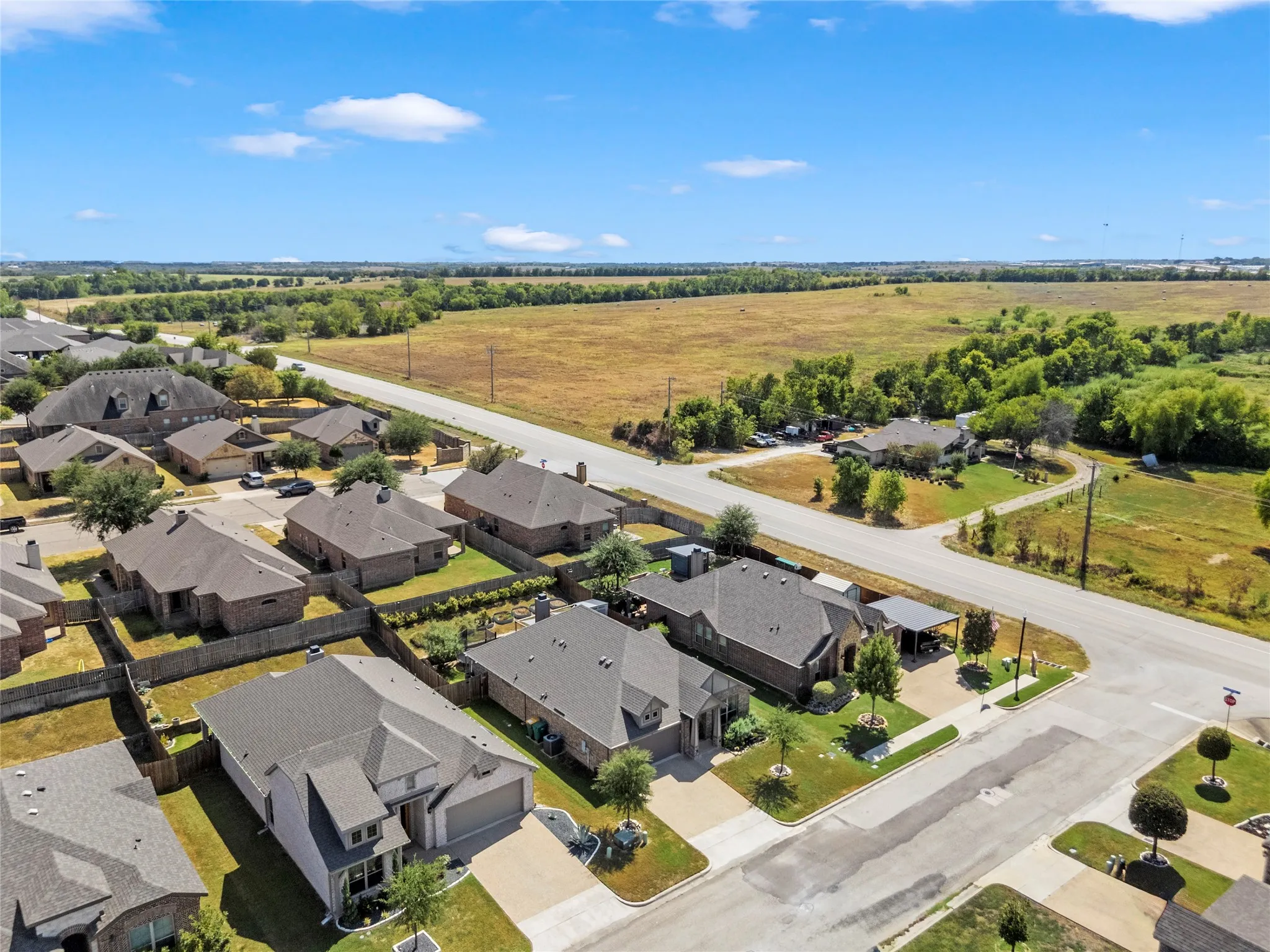 Single Family Residence For Sale in Mc Lennan County , 3140 Paint Horse, Robinson, Texas 76706, 3 Bedroom, 2 Bathroom, 2 Garage spaces, 1,710 Sqft, built in 2021, mls#21395147, Real Estate Agent in Robinson, Homes For Sale in Mc Lennan county, Homes For Sale in Robinson, Realtor in Robinson Texas, Real Estate Brokerage Independent Realty Texas, Luminita Cordes Realtor