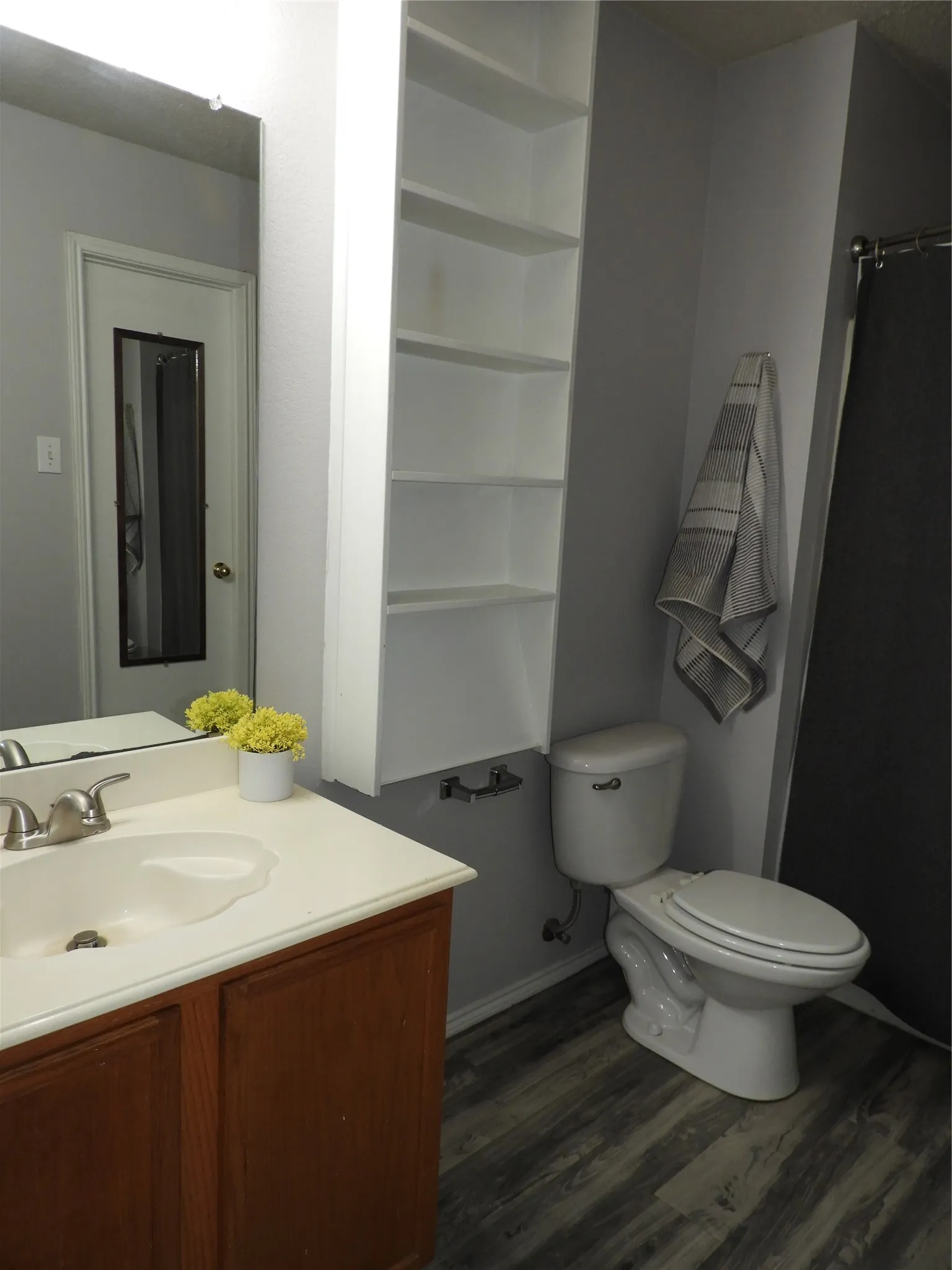 Primary Bathroom.
