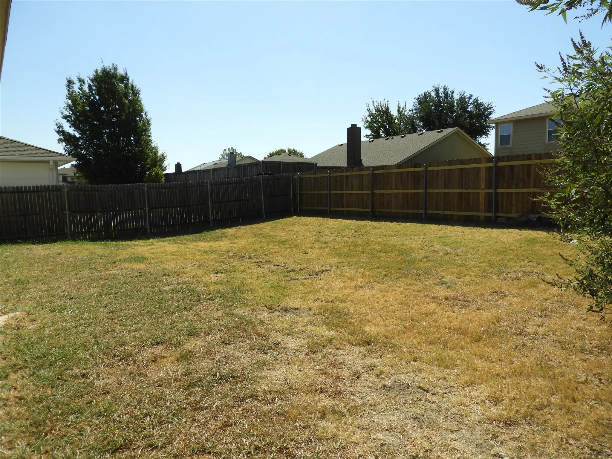 Single Family Residence For Rent in Collin County , 9513 Woodrow Wilson Drive, Mc Kinney, Texas 75072, 4 Bedroom, 2 Bathroom, 2 Garage spaces, 1,996 Sqft, built in 2004, mls#21395430, Real Estate Agent in Mc Kinney, Homes For Rent in Collin county, Homes For Rent in Mc Kinney, Realtor in Mc Kinney Texas, Real Estate Brokerage Independent Realty Texas, Luminita Cordes Realtor