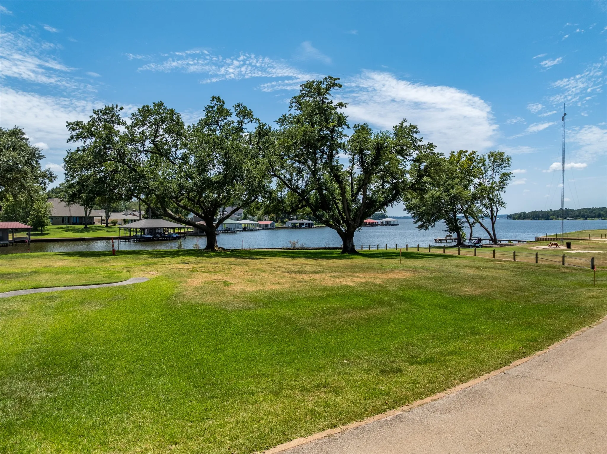 Unimproved Land For Sale in Smith County , 109 Key Allegro Drive, Bullard, Texas 75757, 0, 0, Garage spaces, 0 Sqft, built in 0, mls#21395443, Real Estate Agent in Bullard, Homes For Sale in Smith county, Homes For Sale in Bullard, Realtor in Bullard Texas, Real Estate Brokerage Independent Realty Texas, Luminita Cordes Realtor