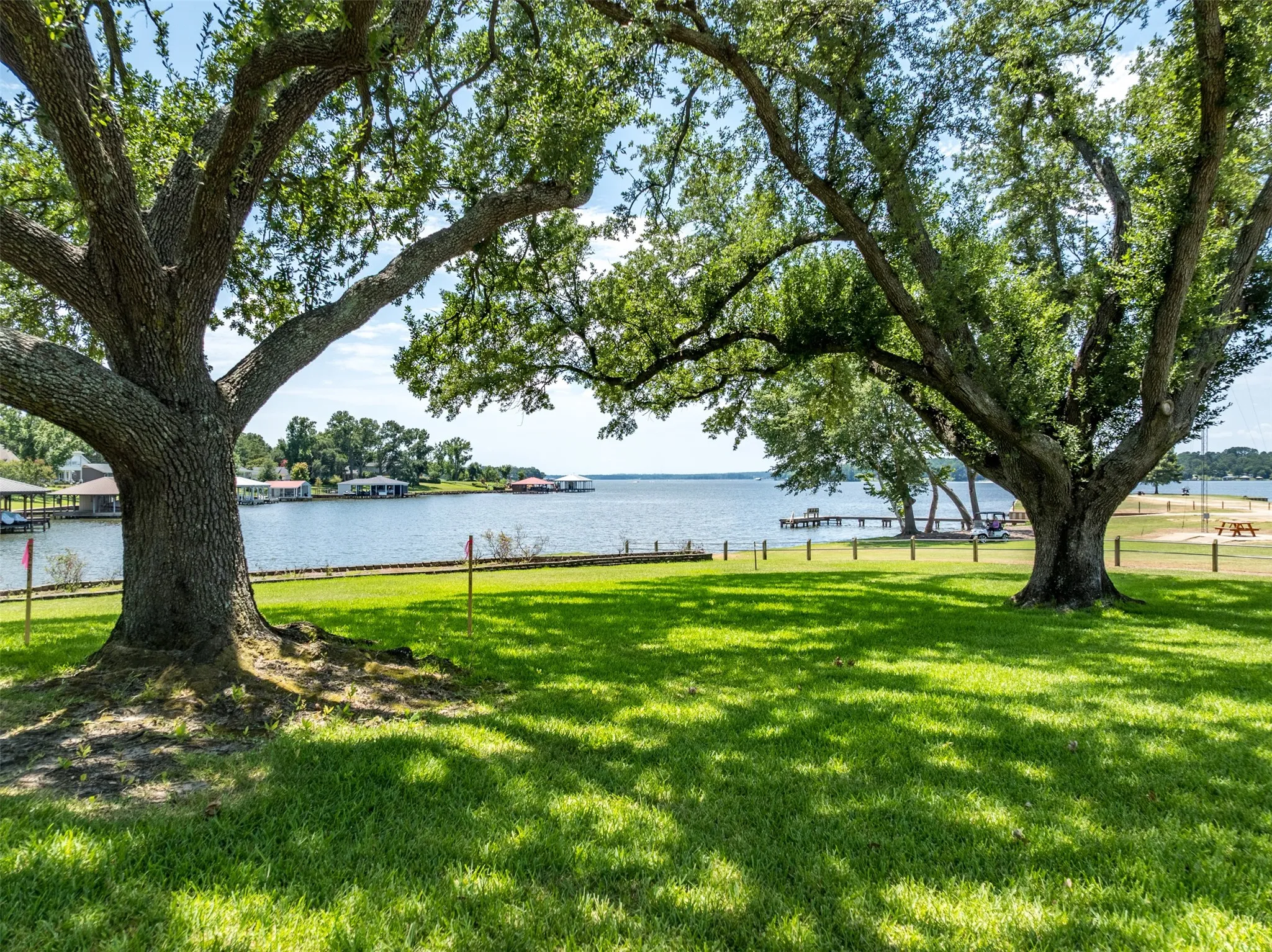 Unimproved Land For Sale in Smith County , 109 Key Allegro Drive, Bullard, Texas 75757, 0, 0, Garage spaces, 0 Sqft, built in 0, mls#21395443, Real Estate Agent in Bullard, Homes For Sale in Smith county, Homes For Sale in Bullard, Realtor in Bullard Texas, Real Estate Brokerage Independent Realty Texas, Luminita Cordes Realtor
