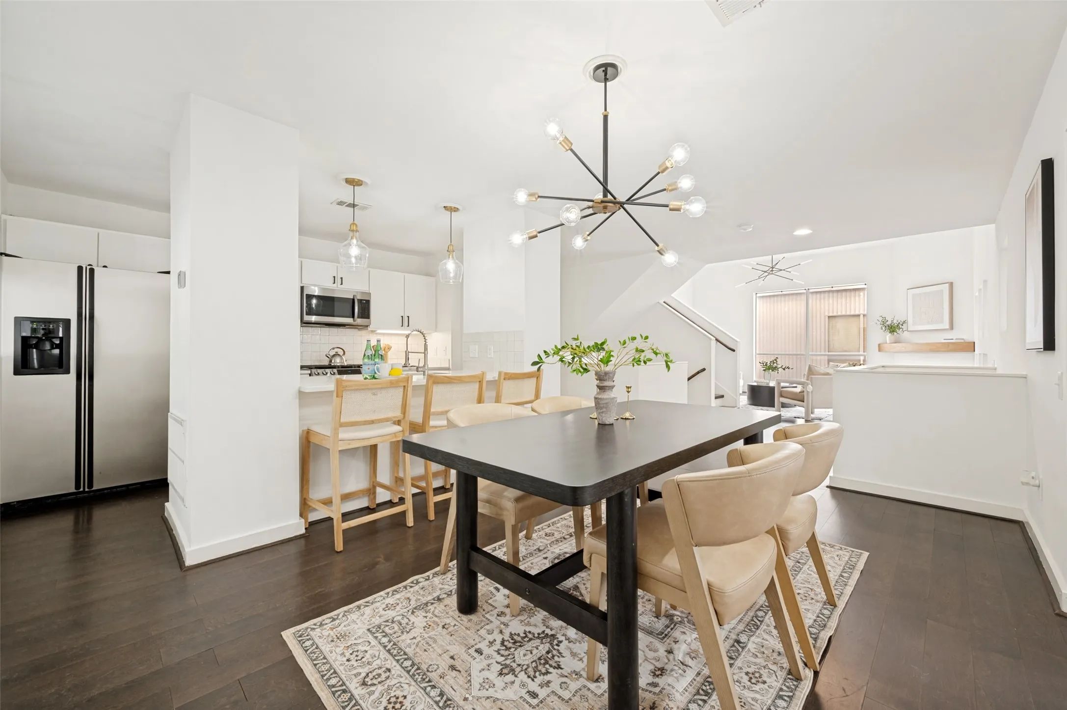 Townhouse For Rent in Dallas County , 3828 San Jacinto, Dallas, Texas 75182, 2 Bedroom, 2 Bathroom, 2 Garage spaces, 1,780 Sqft, built in 2003, mls#21395380, Real Estate Agent in Dallas, Homes For Rent in Dallas county, Homes For Rent in Dallas, Realtor in Dallas Texas, Real Estate Brokerage Independent Realty Texas, Luminita Cordes Realtor