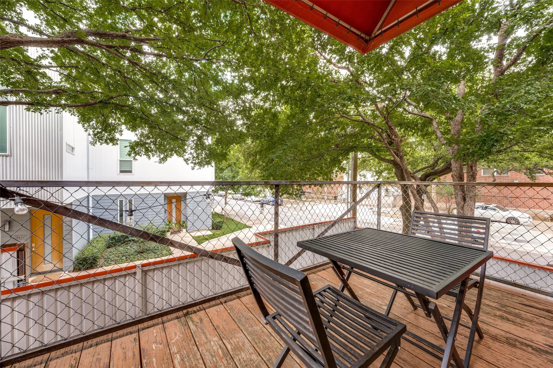 Townhouse For Rent in Dallas County , 3828 San Jacinto, Dallas, Texas 75182, 2 Bedroom, 2 Bathroom, 2 Garage spaces, 1,780 Sqft, built in 2003, mls#21395380, Real Estate Agent in Dallas, Homes For Rent in Dallas county, Homes For Rent in Dallas, Realtor in Dallas Texas, Real Estate Brokerage Independent Realty Texas, Luminita Cordes Realtor