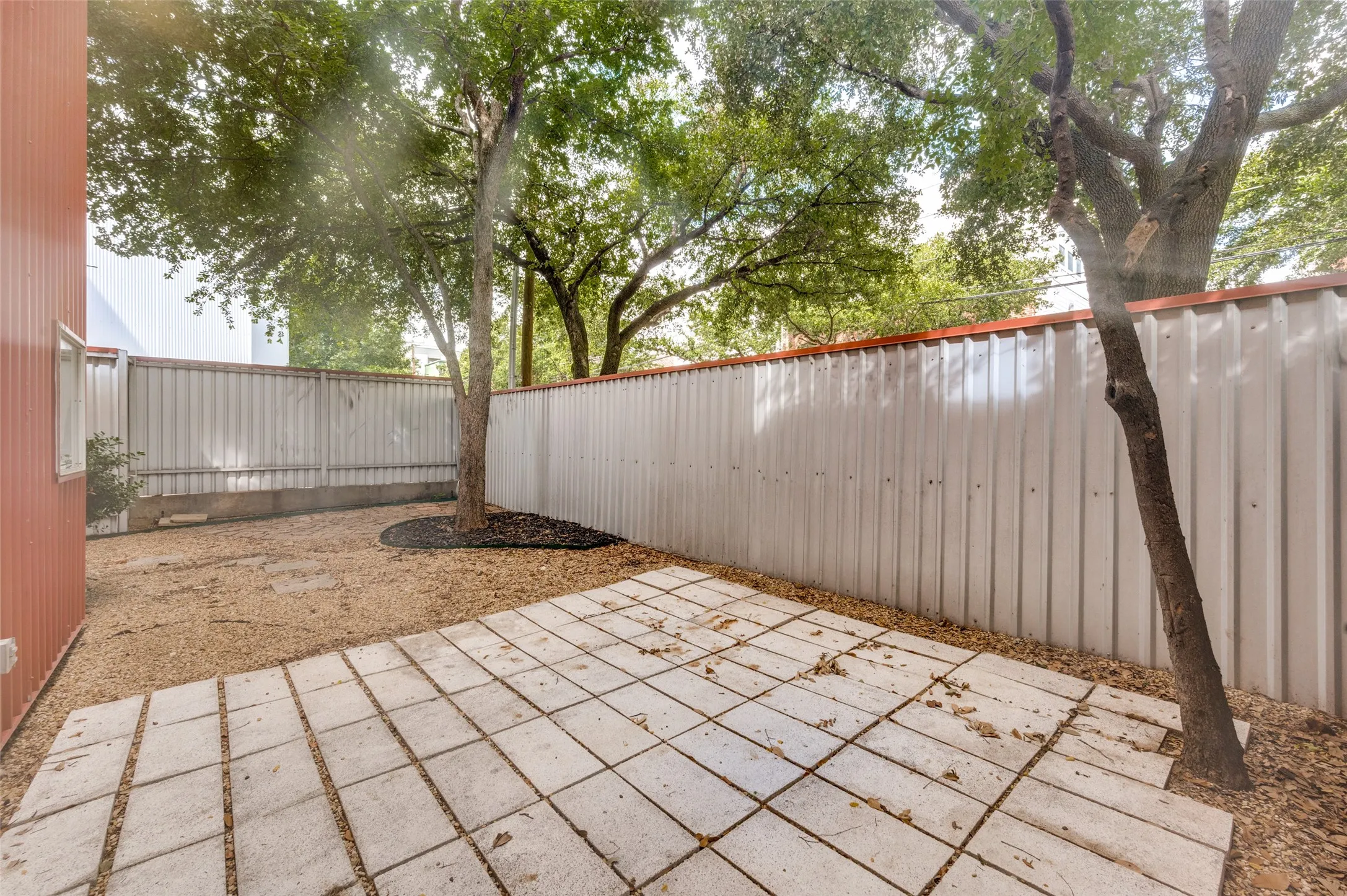 Townhouse For Rent in Dallas County , 3828 San Jacinto, Dallas, Texas 75182, 2 Bedroom, 2 Bathroom, 2 Garage spaces, 1,780 Sqft, built in 2003, mls#21395380, Real Estate Agent in Dallas, Homes For Rent in Dallas county, Homes For Rent in Dallas, Realtor in Dallas Texas, Real Estate Brokerage Independent Realty Texas, Luminita Cordes Realtor