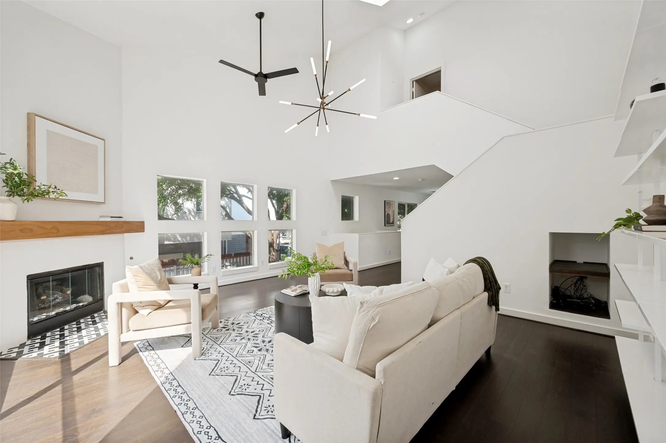 Townhouse For Rent in Dallas County , 3828 San Jacinto, Dallas, Texas 75182, 2 Bedroom, 2 Bathroom, 2 Garage spaces, 1,780 Sqft, built in 2003, mls#21395380, Real Estate Agent in Dallas, Homes For Rent in Dallas county, Homes For Rent in Dallas, Realtor in Dallas Texas, Real Estate Brokerage Independent Realty Texas, Luminita Cordes Realtor