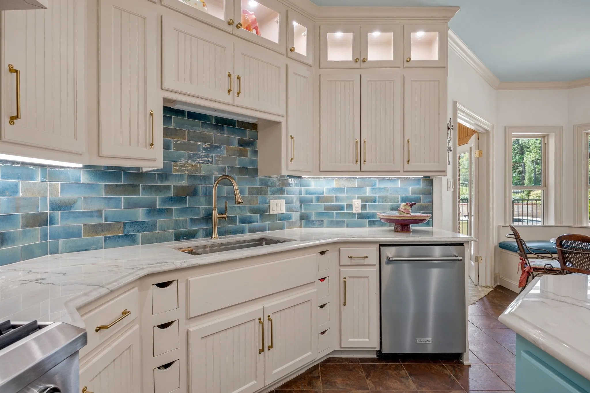 Single Family Residence For Sale in Cherokee County , 1125 County Road 1401, Jacksonville, Texas 75766, 3 Bedroom, 4 Bathroom, 2 Garage spaces, 3,189 Sqft, built in 2007, mls#21394884, Real Estate Agent in Jacksonville, Homes For Sale in Cherokee county, Homes For Sale in Jacksonville, Realtor in Jacksonville Texas, Real Estate Brokerage Independent Realty Texas, Luminita Cordes Realtor