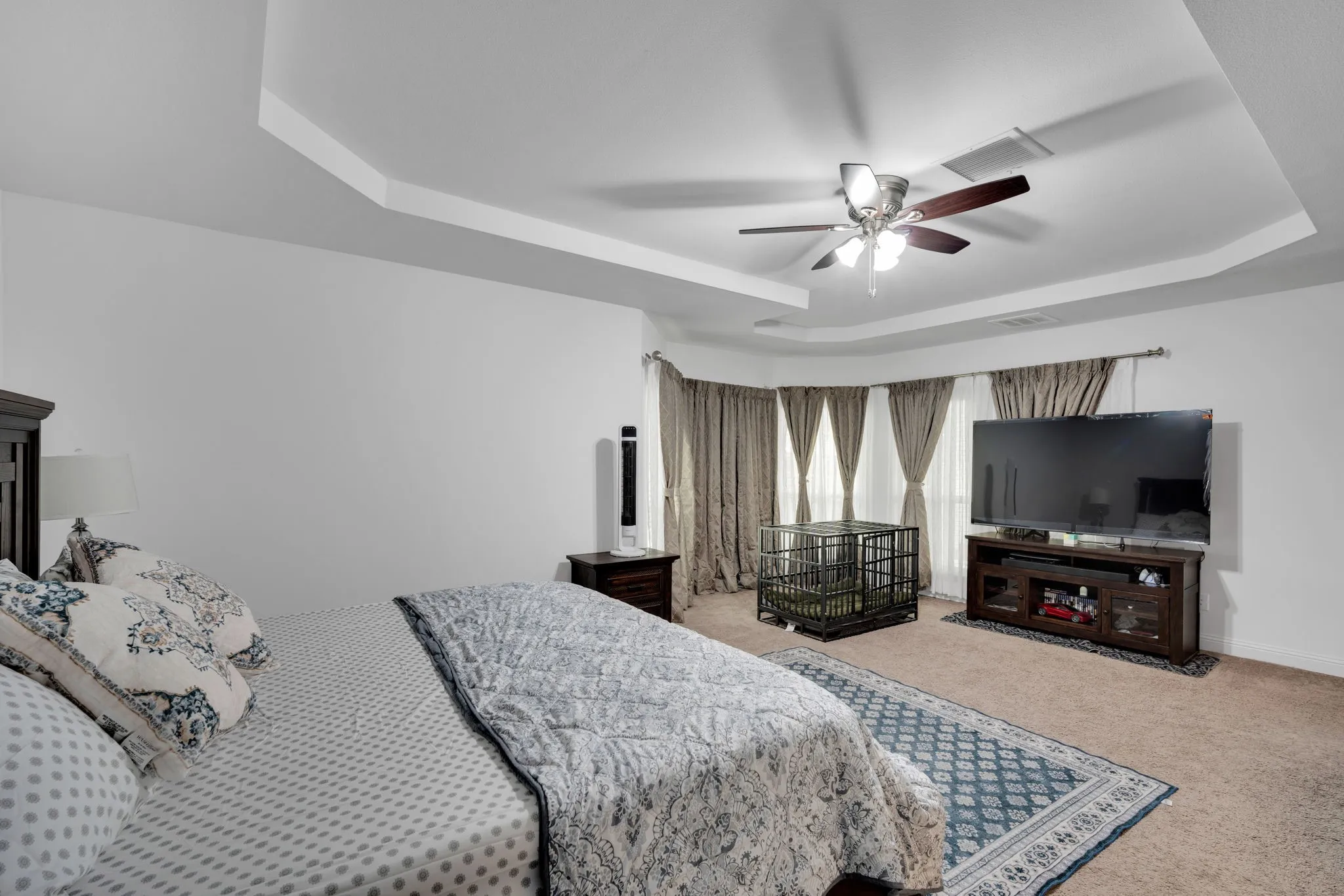 Single Family Residence For Rent in Ellis County , 1767 Shumard Street, Waxahachie, Texas 75165, 5 Bedroom, 5 Bathroom, 2 Garage spaces, 4,498 Sqft, built in 2022, mls#21330385, Real Estate Agent in Waxahachie, Homes For Rent in Ellis county, Homes For Rent in Waxahachie, Realtor in Waxahachie Texas, Real Estate Brokerage Independent Realty Texas, Luminita Cordes Realtor
