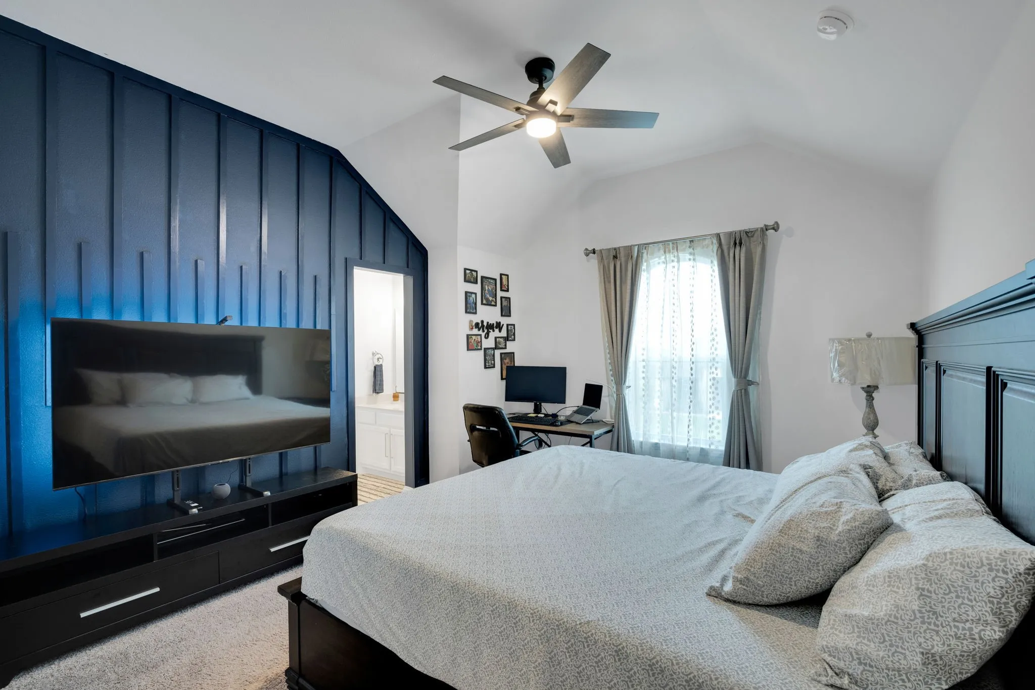 Single Family Residence For Rent in Ellis County , 1767 Shumard Street, Waxahachie, Texas 75165, 5 Bedroom, 5 Bathroom, 2 Garage spaces, 4,498 Sqft, built in 2022, mls#21330385, Real Estate Agent in Waxahachie, Homes For Rent in Ellis county, Homes For Rent in Waxahachie, Realtor in Waxahachie Texas, Real Estate Brokerage Independent Realty Texas, Luminita Cordes Realtor