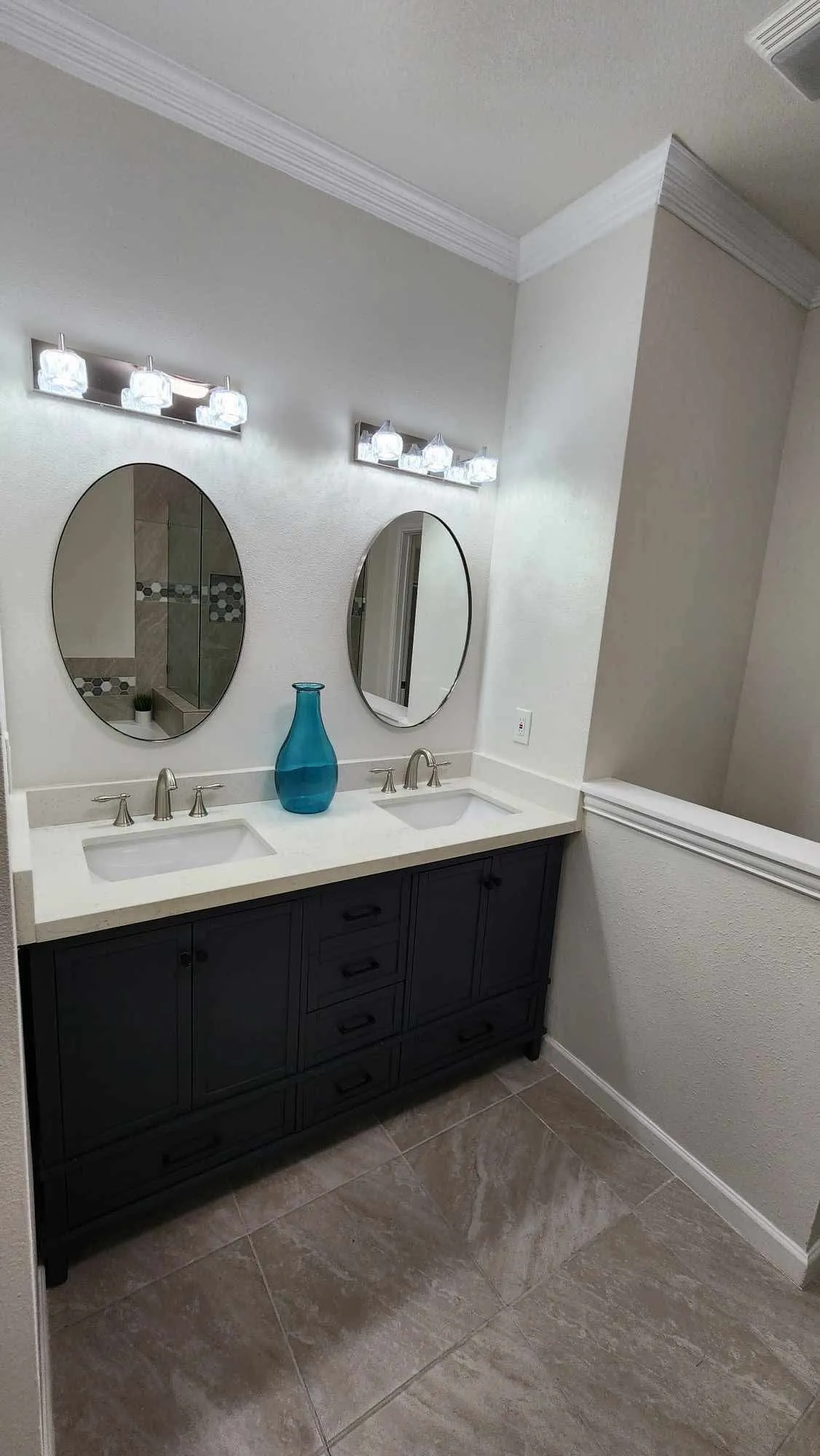 Single Family Residence For Rent in Tarrant County , 2000 May Street, Fort Worth, Texas 76110, 4 Bedroom, 3 Bathroom, Garage spaces, 1,666 Sqft, built in 1927, mls#21395468, Real Estate Agent in Fort Worth, Homes For Rent in Tarrant county, Homes For Rent in Fort Worth, Realtor in Fort Worth Texas, Real Estate Brokerage Independent Realty Texas, Luminita Cordes Realtor