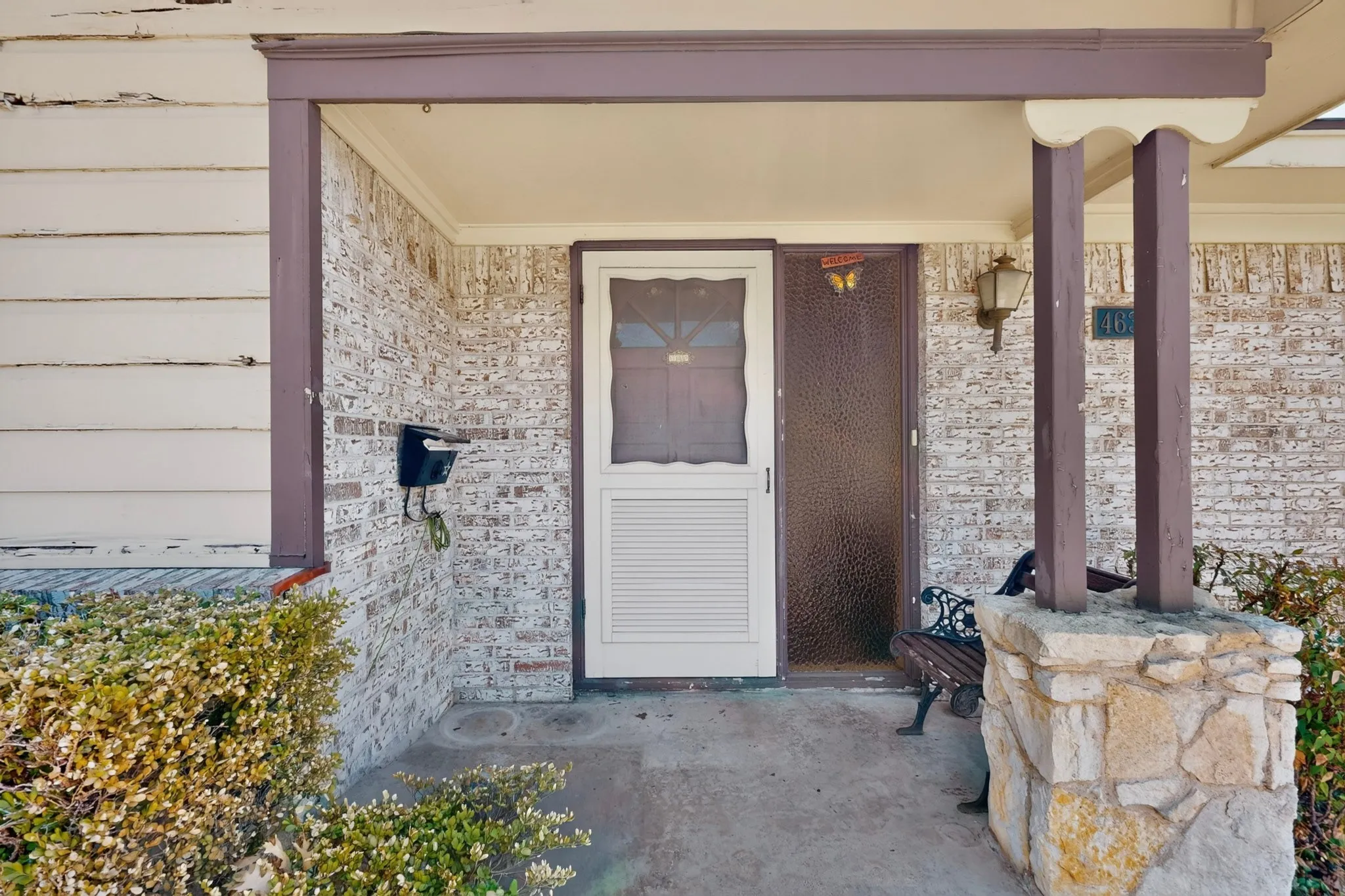 Single Family Residence For Sale in Dallas County , 4638 Colgate Lane, Garland, Texas 75042, 3 Bedroom, 2 Bathroom, 2 Garage spaces, 1,257 Sqft, built in 1964, mls#21394947, Real Estate Agent in Garland, Homes For Sale in Dallas county, Homes For Sale in Garland, Realtor in Garland Texas, Real Estate Brokerage Independent Realty Texas, Luminita Cordes Realtor