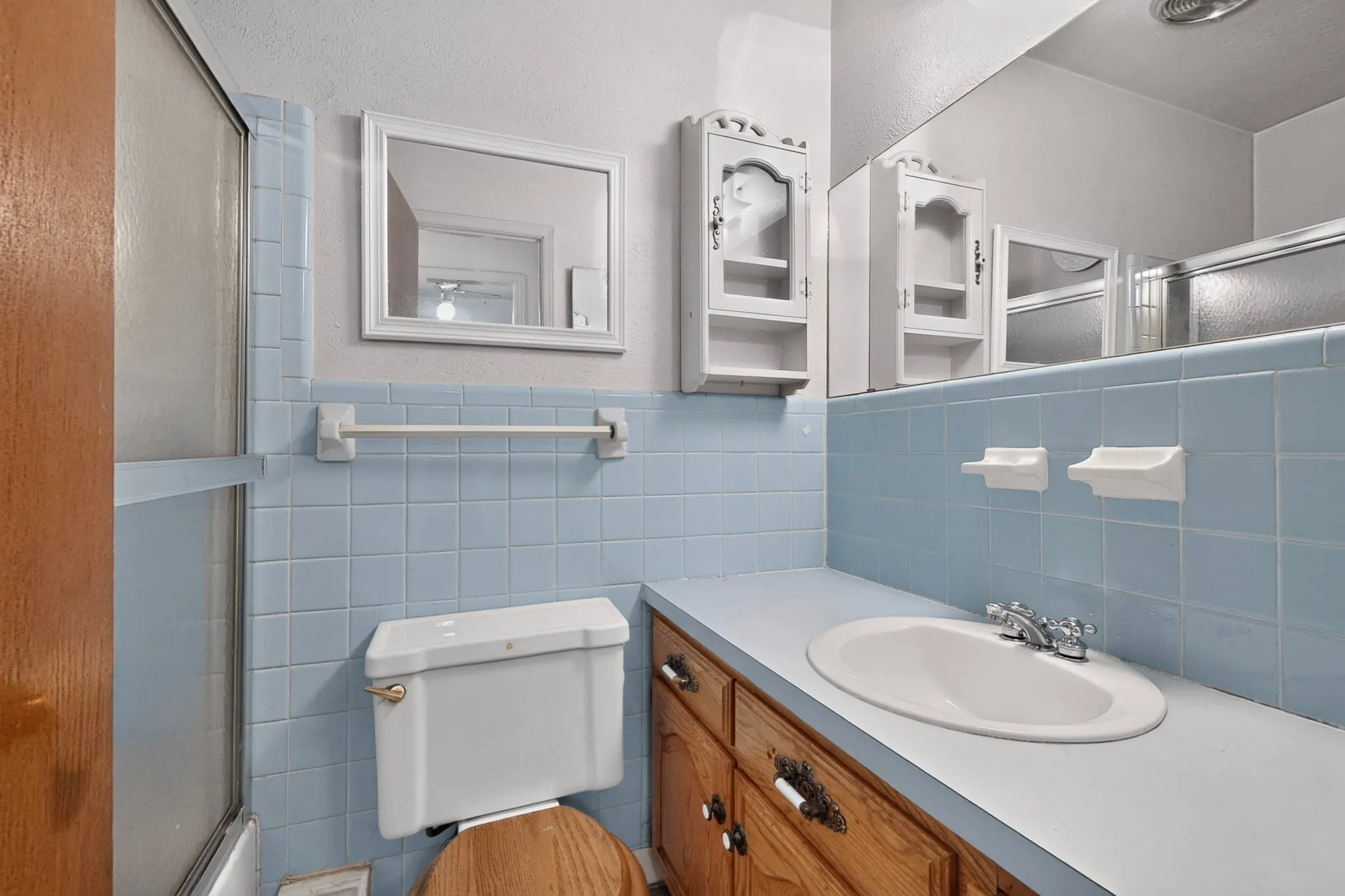Single Family Residence For Sale in Dallas County , 4638 Colgate Lane, Garland, Texas 75042, 3 Bedroom, 2 Bathroom, 2 Garage spaces, 1,257 Sqft, built in 1964, mls#21394947, Real Estate Agent in Garland, Homes For Sale in Dallas county, Homes For Sale in Garland, Realtor in Garland Texas, Real Estate Brokerage Independent Realty Texas, Luminita Cordes Realtor