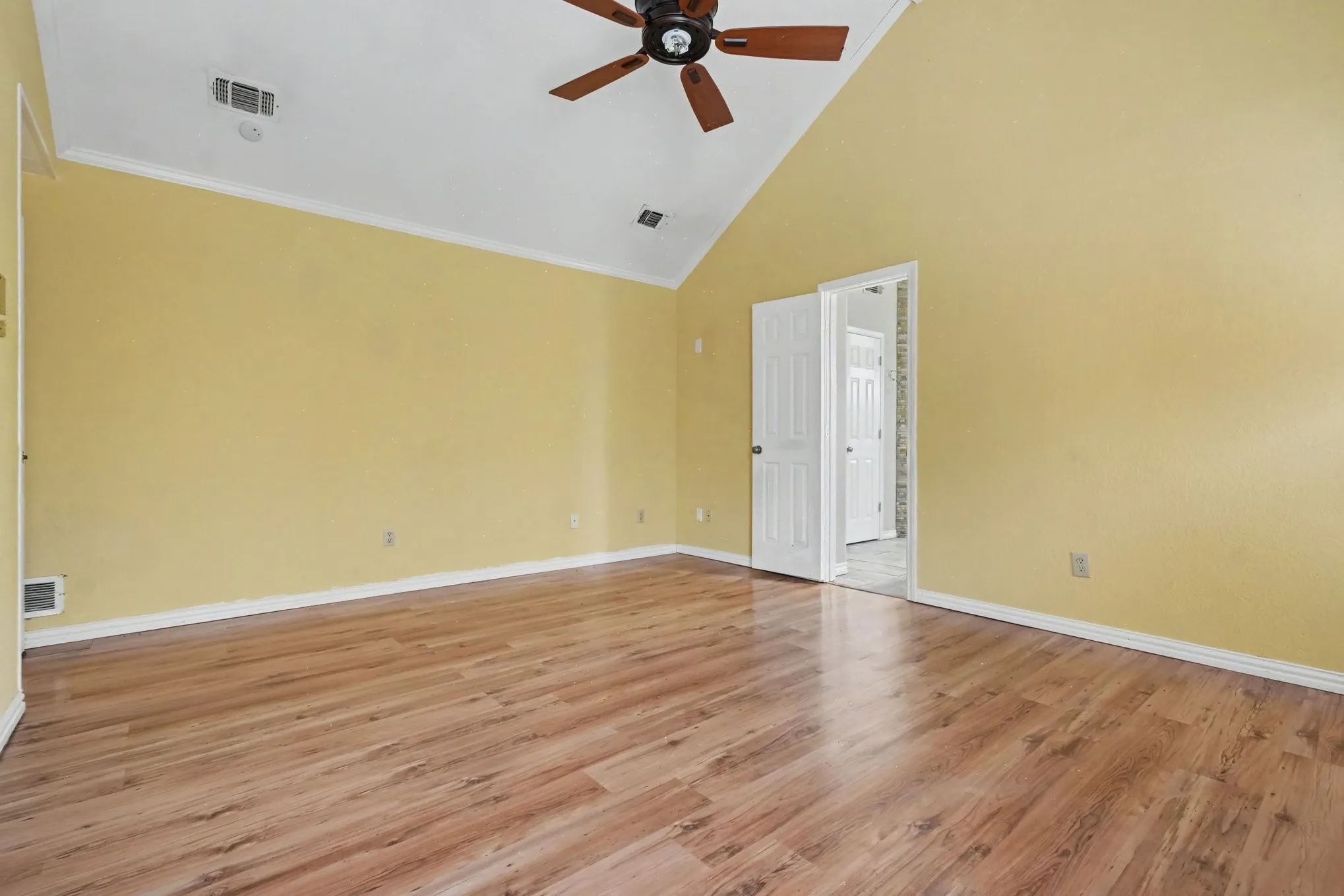 Wood-finish flooring with vaulted ceilings