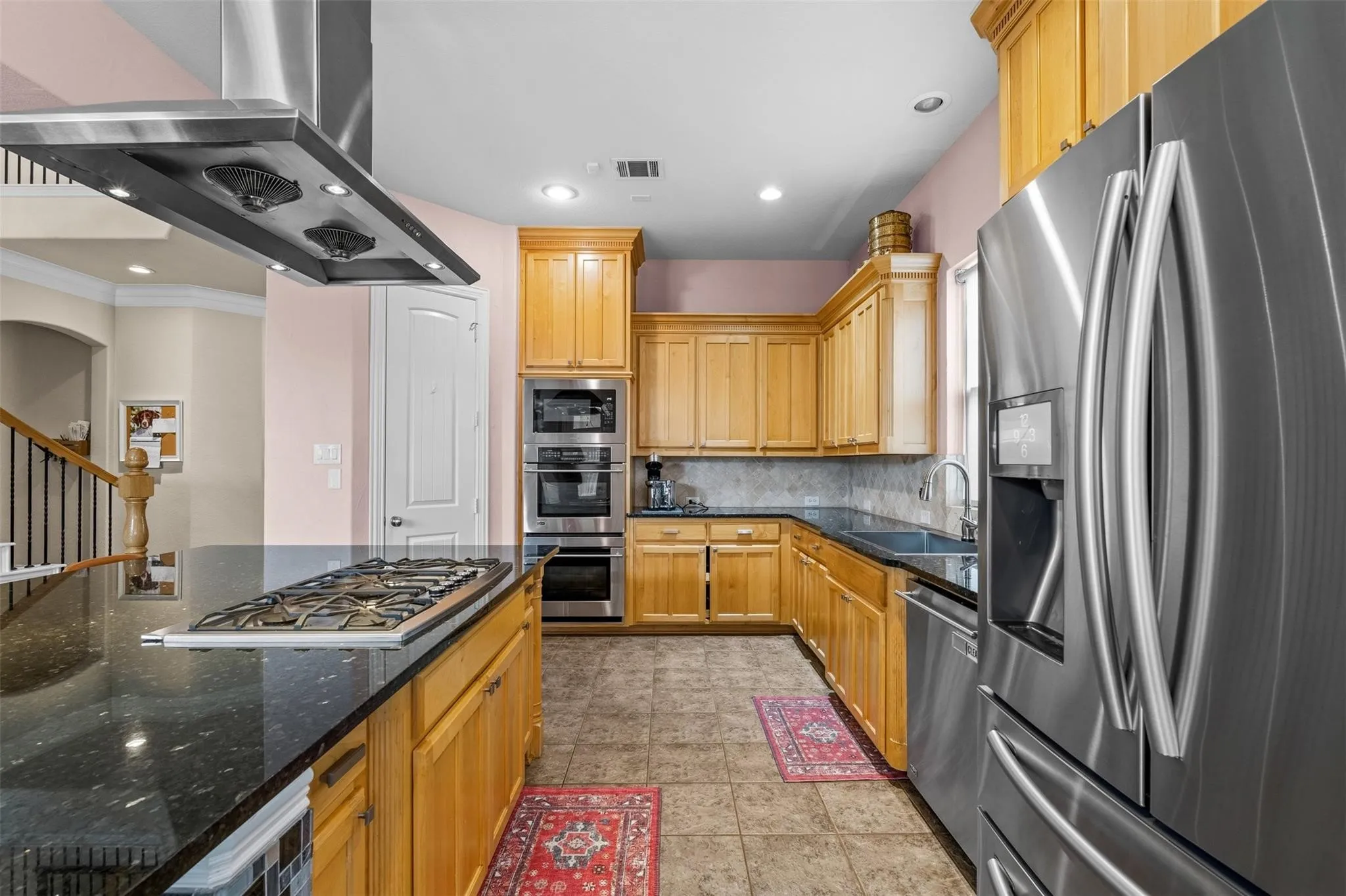 Single Family Residence For Sale in Tarrant County , 1005 High Hawk Trail, Euless, Texas 76039, 5 Bedroom, 4 Bathroom, 3 Garage spaces, 4,167 Sqft, built in 2009, mls#21395386, Real Estate Agent in Euless, Homes For Sale in Tarrant county, Homes For Sale in Euless, Realtor in Euless Texas, Real Estate Brokerage Independent Realty Texas, Luminita Cordes Realtor