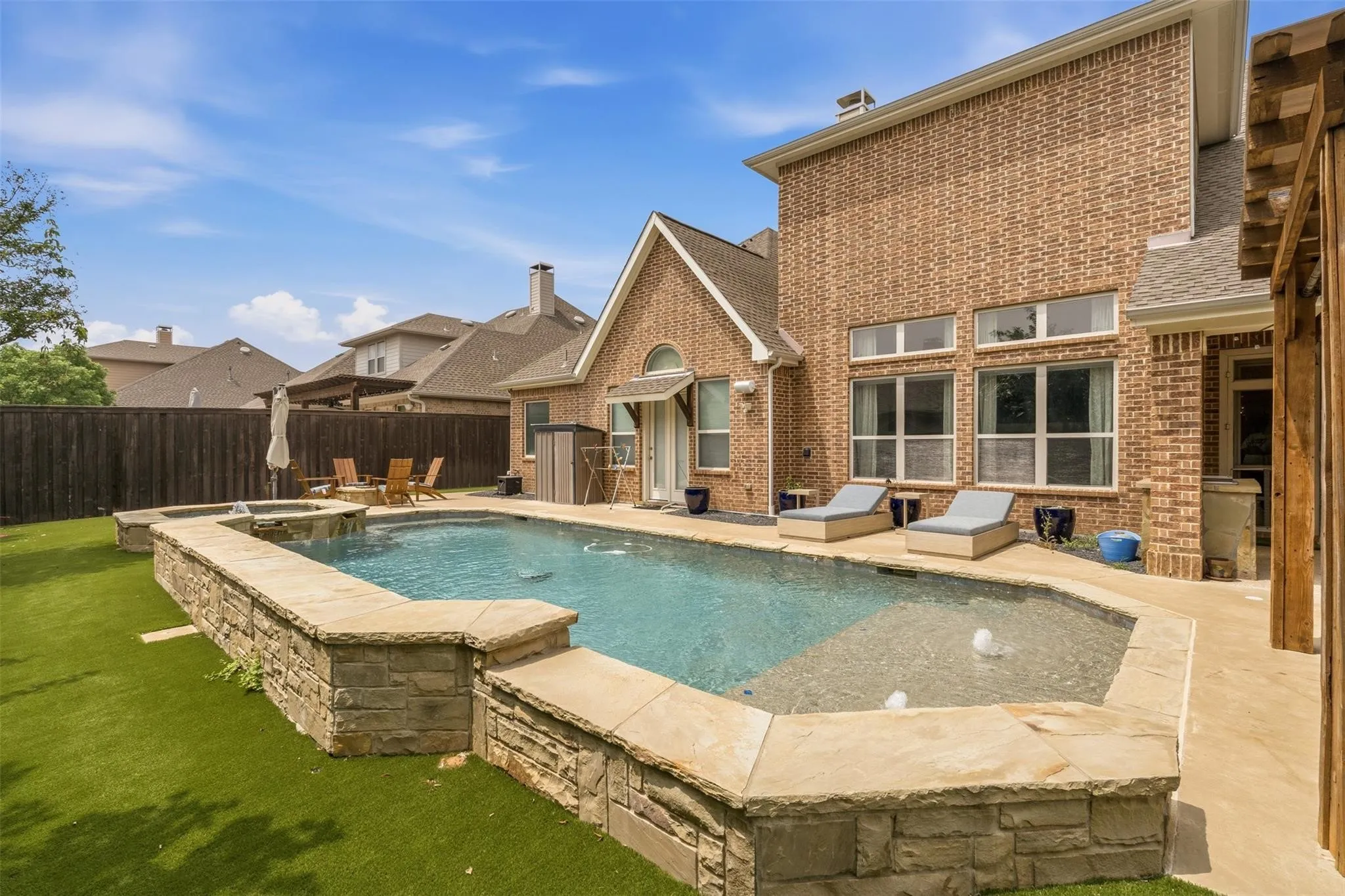 Single Family Residence For Sale in Tarrant County , 1005 High Hawk Trail, Euless, Texas 76039, 5 Bedroom, 4 Bathroom, 3 Garage spaces, 4,167 Sqft, built in 2009, mls#21395386, Real Estate Agent in Euless, Homes For Sale in Tarrant county, Homes For Sale in Euless, Realtor in Euless Texas, Real Estate Brokerage Independent Realty Texas, Luminita Cordes Realtor
