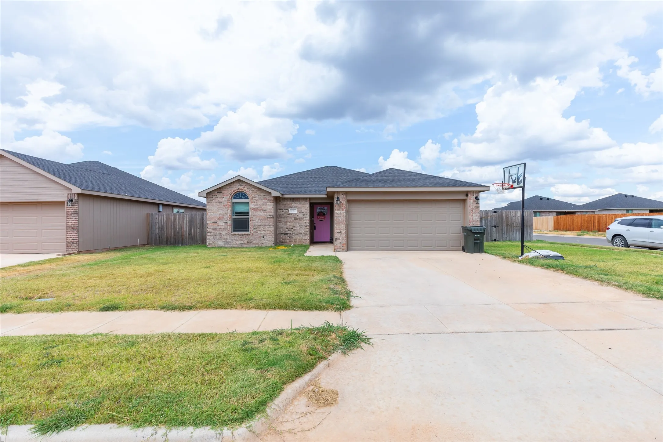 Single Family Residence For Sale in Taylor County , 194 Waterloo Drive, Abilene, Texas 79602, 3 Bedroom, 2 Bathroom, 2 Garage spaces, 1,103 Sqft, built in 2024, mls#21393939, Real Estate Agent in Abilene, Homes For Sale in Taylor county, Homes For Sale in Abilene, Realtor in Abilene Texas, Real Estate Brokerage Independent Realty Texas, Luminita Cordes Realtor