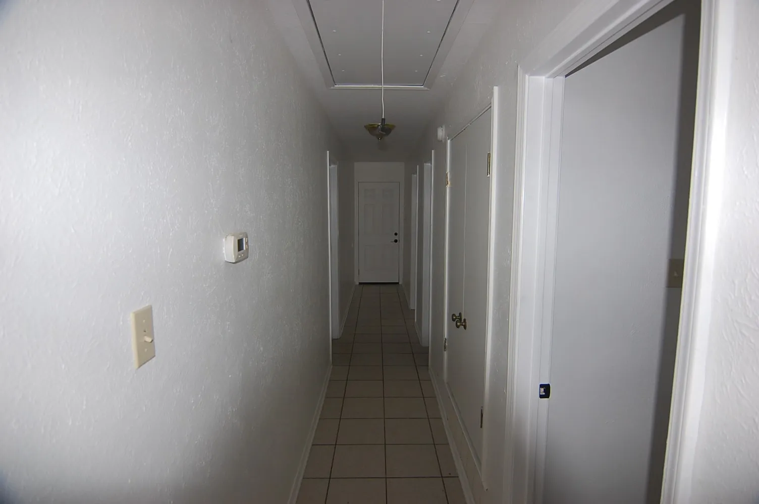 Duplex For Rent in Tarrant County , 4801 Woodland Park Boulevard, Arlington, Texas 76013, 4 Bedroom, 2 Bathroom, Garage spaces, 1,558 Sqft, built in 1978, mls#21387270, Real Estate Agent in Arlington, Homes For Rent in Tarrant county, Homes For Rent in Arlington, Realtor in Arlington Texas, Real Estate Brokerage Independent Realty Texas, Luminita Cordes Realtor