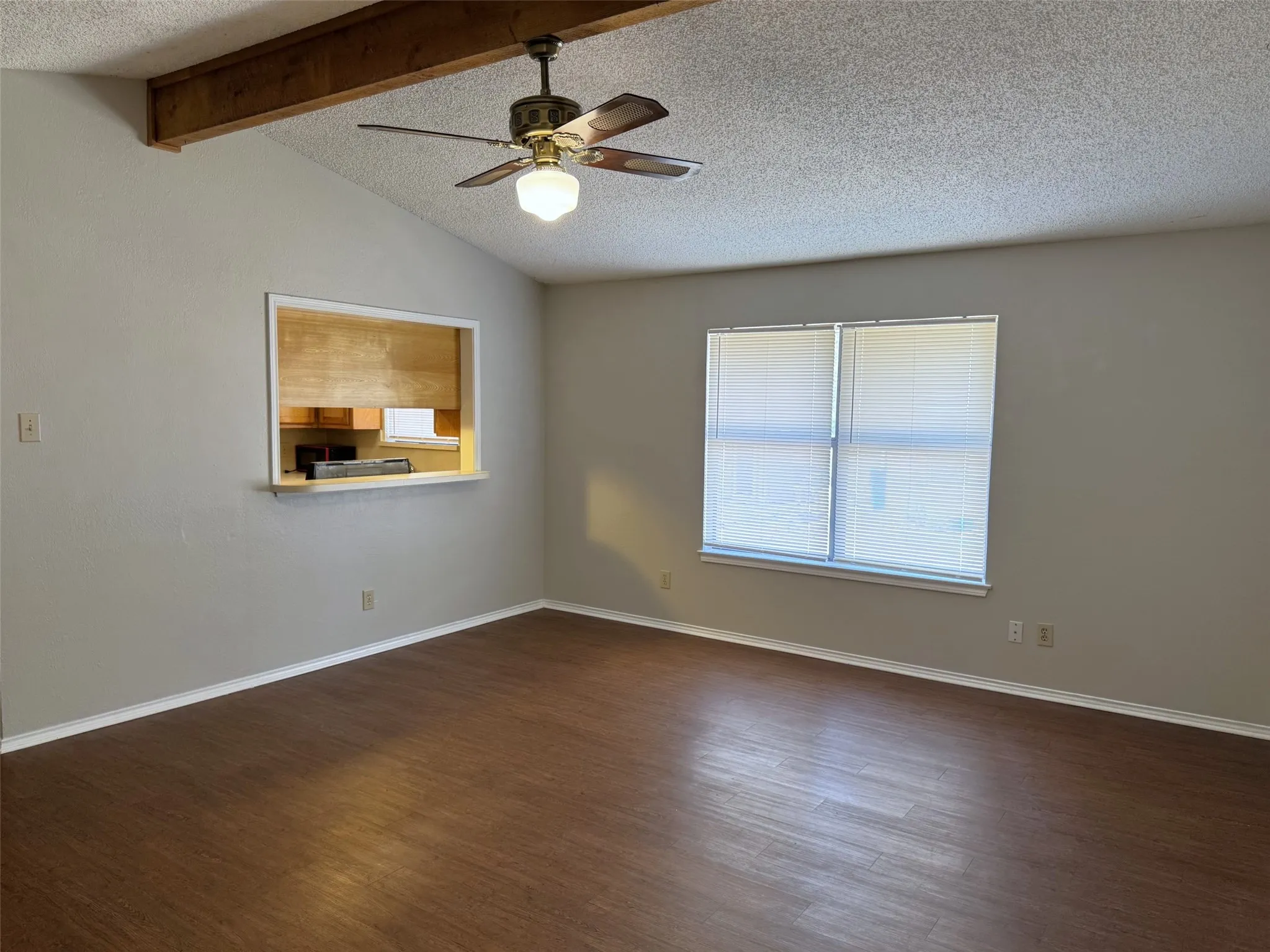 Duplex For Rent in Denton County , 2212 Bernard Street, Denton, Texas 76205, 2 Bedroom, 2 Bathroom, Garage spaces, 1,212 Sqft, built in 1985, mls#21395472, Real Estate Agent in Denton, Homes For Rent in Denton county, Homes For Rent in Denton, Realtor in Denton Texas, Real Estate Brokerage Independent Realty Texas, Luminita Cordes Realtor