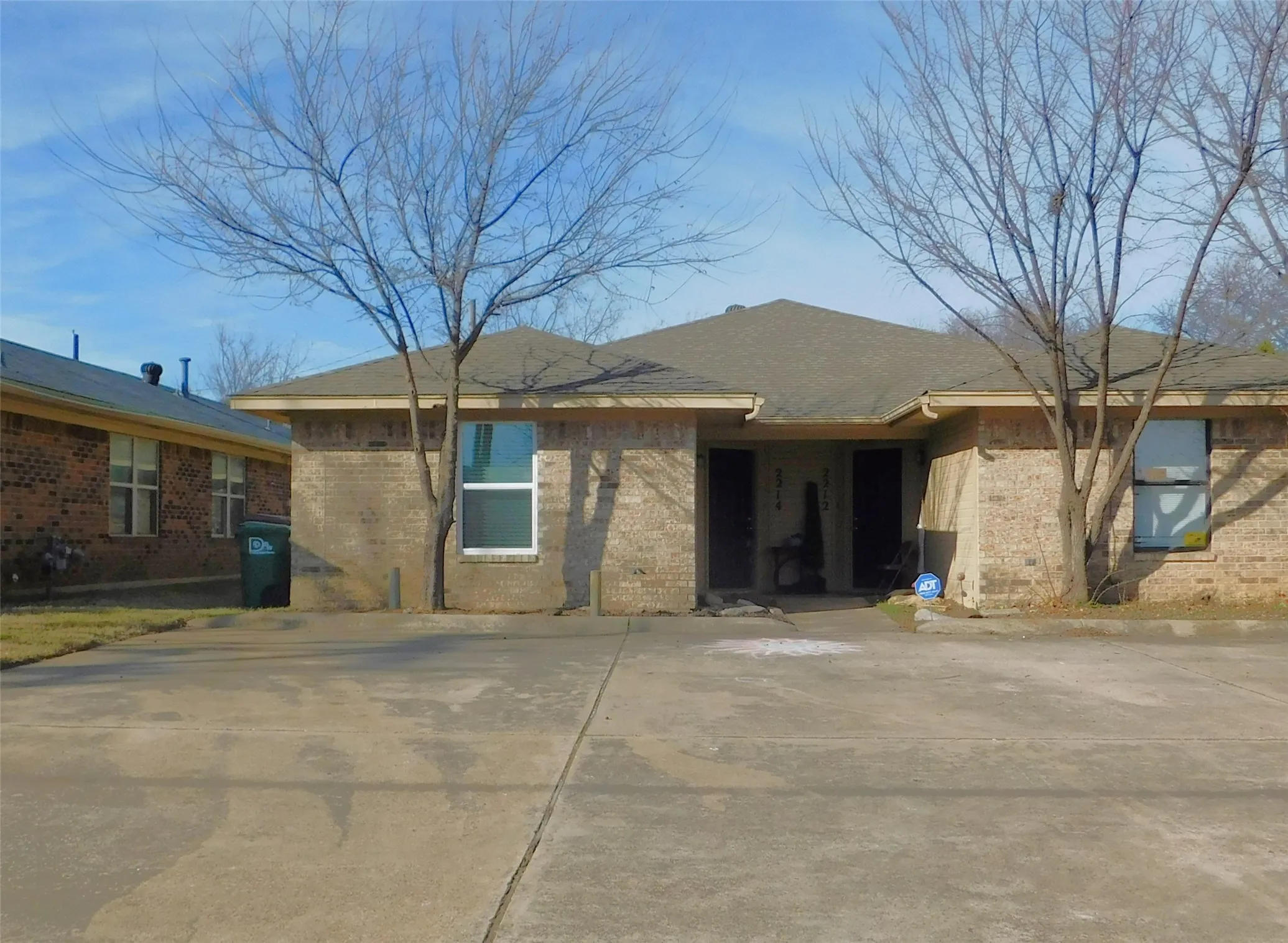 Duplex For Rent