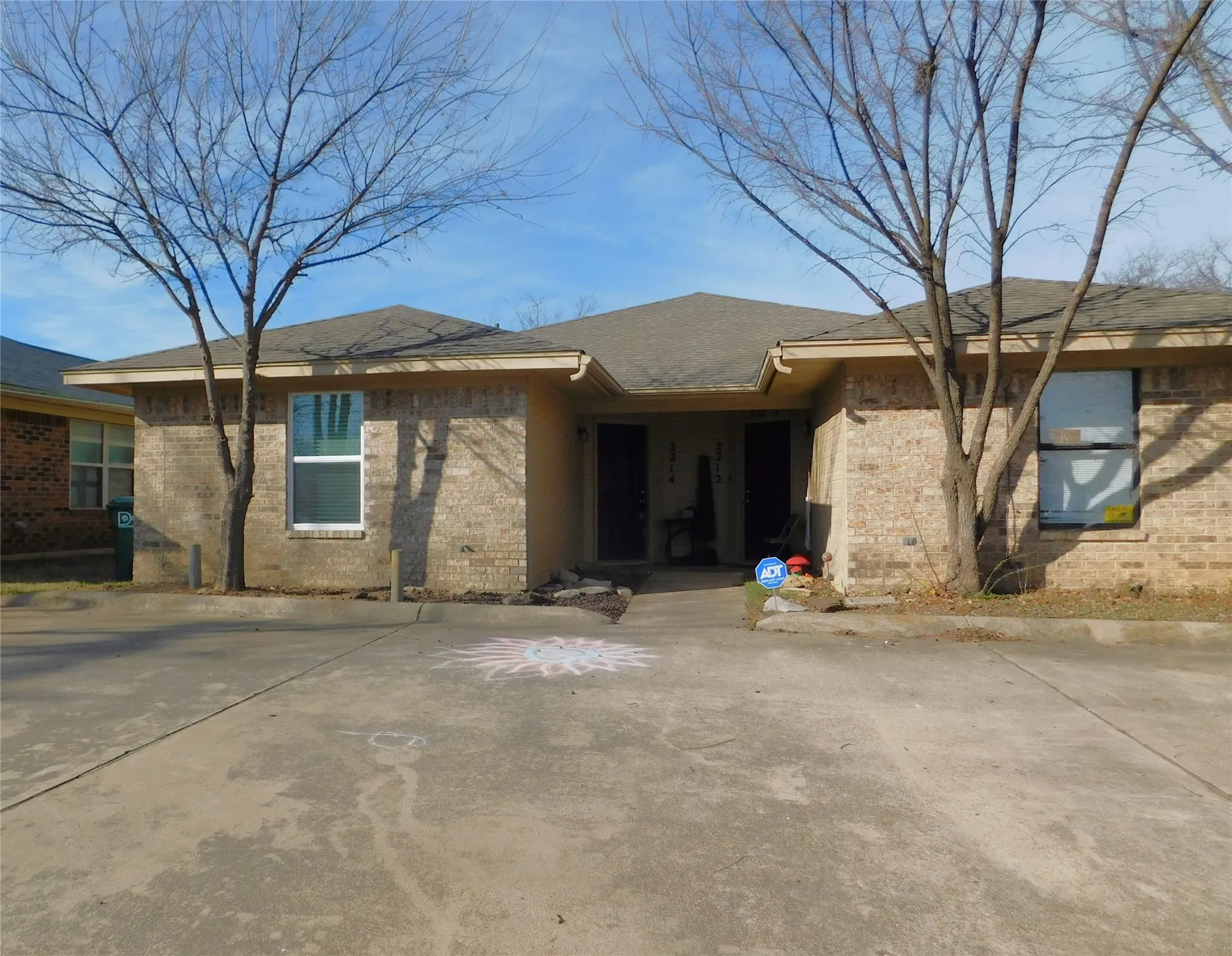 Duplex For Rent in Denton County , 2212 Bernard Street, Denton, Texas 76205, 2 Bedroom, 2 Bathroom, Garage spaces, 1,212 Sqft, built in 1985, mls#21395472, Real Estate Agent in Denton, Homes For Rent in Denton county, Homes For Rent in Denton, Realtor in Denton Texas, Real Estate Brokerage Independent Realty Texas, Luminita Cordes Realtor