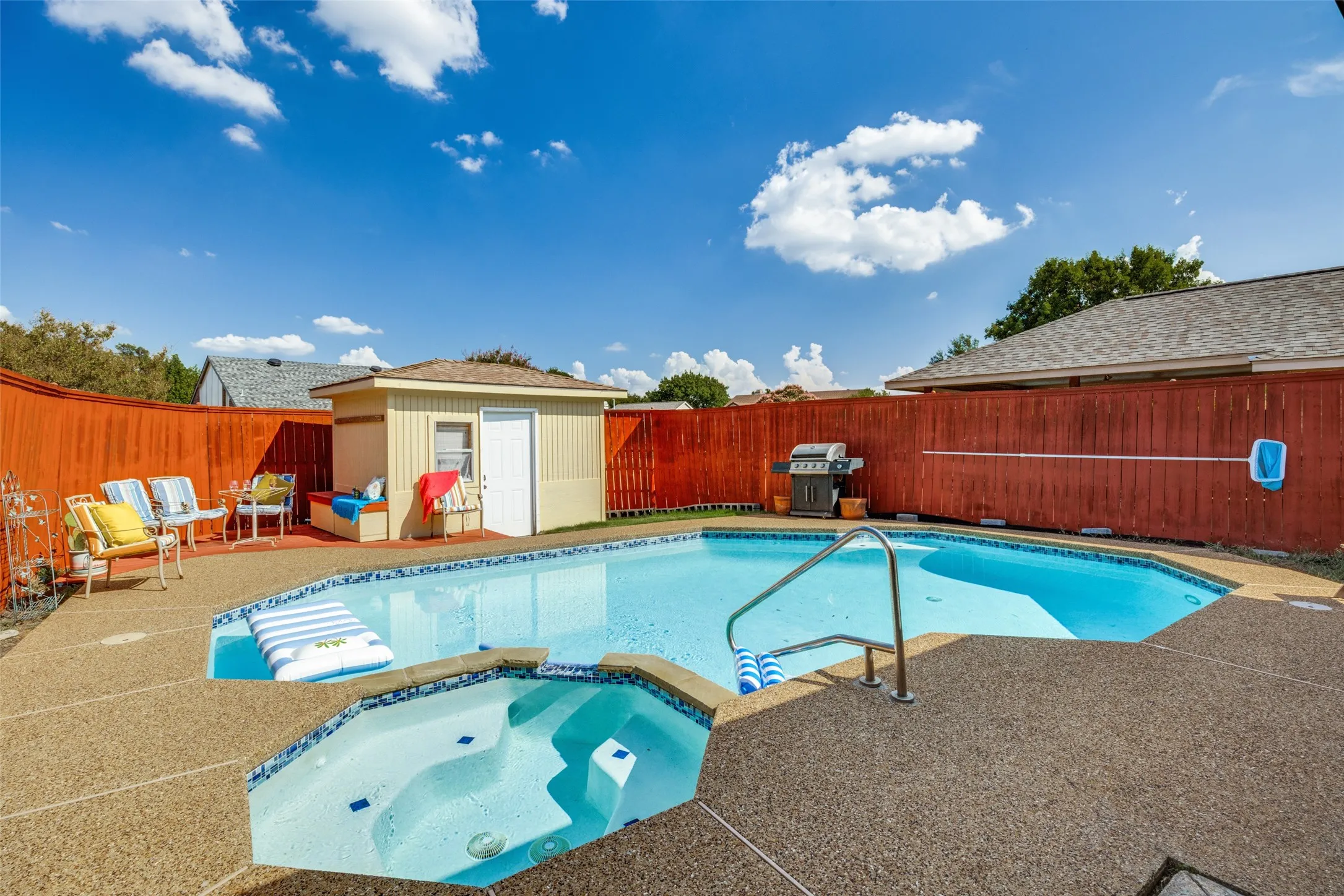 Plenty of space for entertaining.
