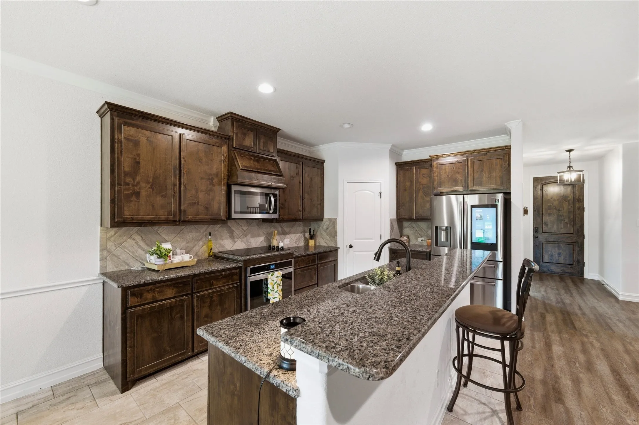 Single Family Residence For Rent in Johnson County , 2501 Bunker Hill Drive, Burleson, Texas 76028, 4 Bedroom, 3 Bathroom, 2 Garage spaces, 2,553 Sqft, built in 2021, mls#21384419, Real Estate Agent in Burleson, Homes For Rent in Johnson county, Homes For Rent in Burleson, Realtor in Burleson Texas, Real Estate Brokerage Independent Realty Texas, Luminita Cordes Realtor