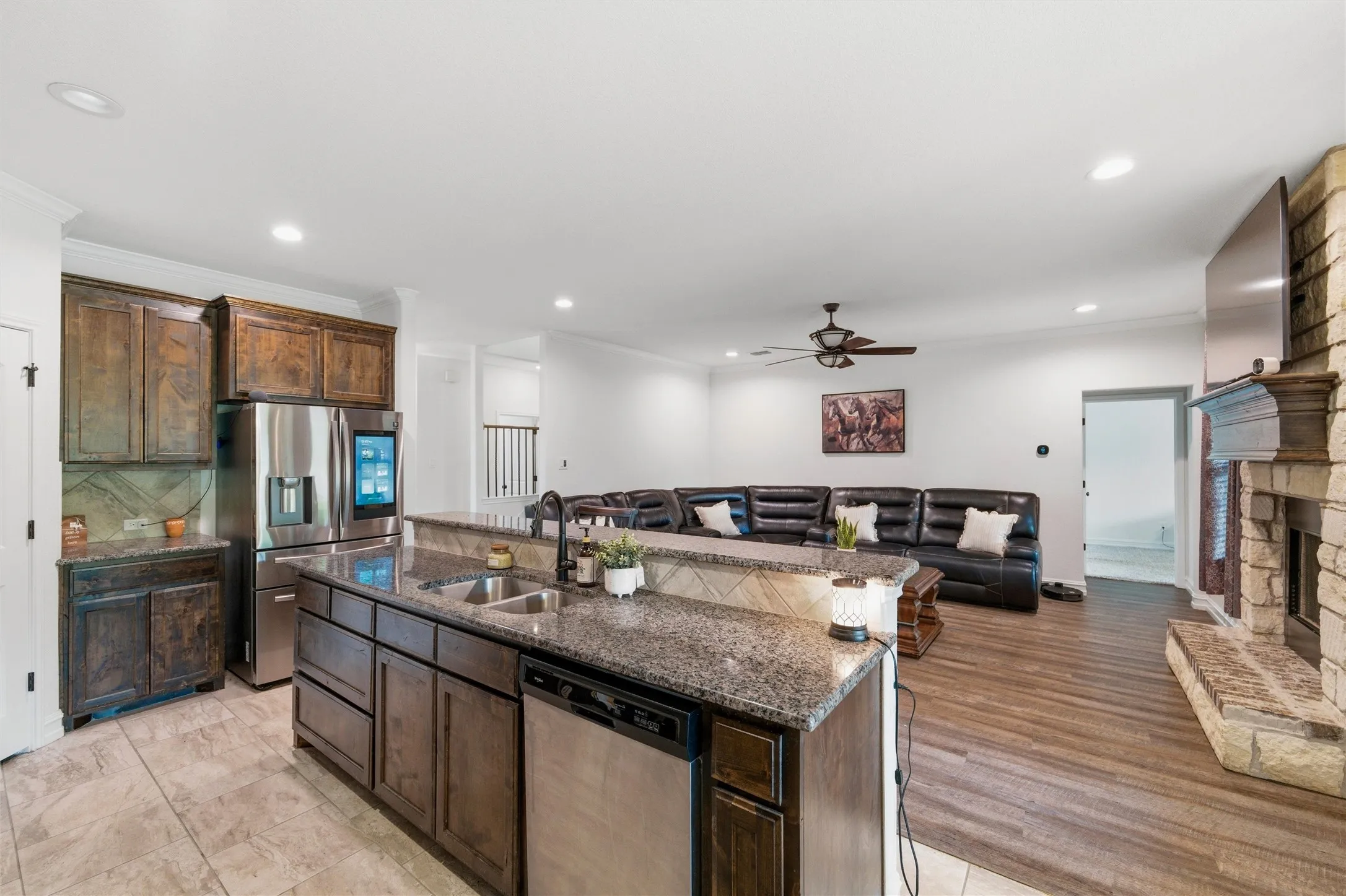 Single Family Residence For Rent in Johnson County , 2501 Bunker Hill Drive, Burleson, Texas 76028, 4 Bedroom, 3 Bathroom, 2 Garage spaces, 2,553 Sqft, built in 2021, mls#21384419, Real Estate Agent in Burleson, Homes For Rent in Johnson county, Homes For Rent in Burleson, Realtor in Burleson Texas, Real Estate Brokerage Independent Realty Texas, Luminita Cordes Realtor