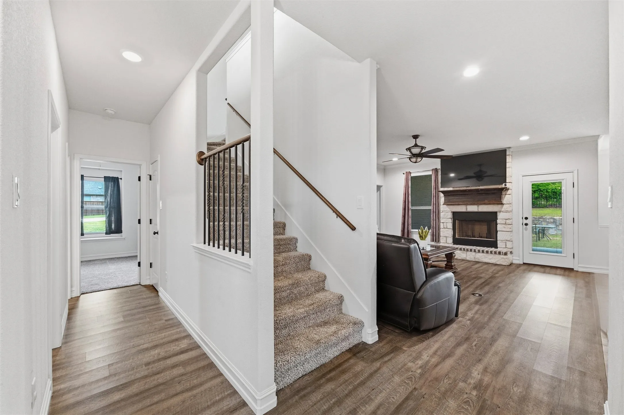 Single Family Residence For Rent in Johnson County , 2501 Bunker Hill Drive, Burleson, Texas 76028, 4 Bedroom, 3 Bathroom, 2 Garage spaces, 2,553 Sqft, built in 2021, mls#21384419, Real Estate Agent in Burleson, Homes For Rent in Johnson county, Homes For Rent in Burleson, Realtor in Burleson Texas, Real Estate Brokerage Independent Realty Texas, Luminita Cordes Realtor