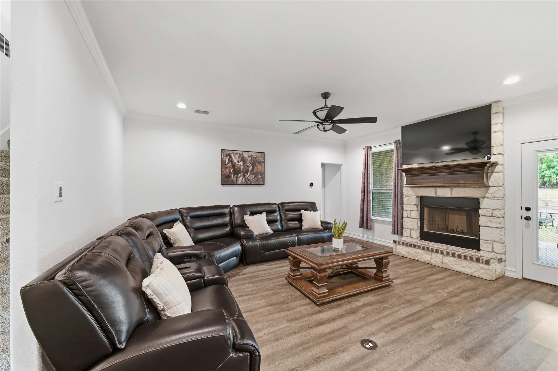 Single Family Residence For Rent in Johnson County , 2501 Bunker Hill Drive, Burleson, Texas 76028, 4 Bedroom, 3 Bathroom, 2 Garage spaces, 2,553 Sqft, built in 2021, mls#21384419, Real Estate Agent in Burleson, Homes For Rent in Johnson county, Homes For Rent in Burleson, Realtor in Burleson Texas, Real Estate Brokerage Independent Realty Texas, Luminita Cordes Realtor