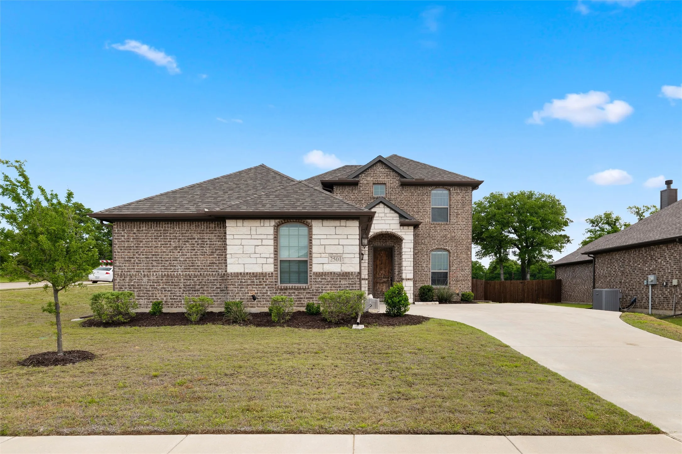 Single Family Residence For Rent in Johnson County , 2501 Bunker Hill Drive, Burleson, Texas 76028, 4 Bedroom, 3 Bathroom, 2 Garage spaces, 2,553 Sqft, built in 2021, mls#21384419, Real Estate Agent in Burleson, Homes For Rent in Johnson county, Homes For Rent in Burleson, Realtor in Burleson Texas, Real Estate Brokerage Independent Realty Texas, Luminita Cordes Realtor