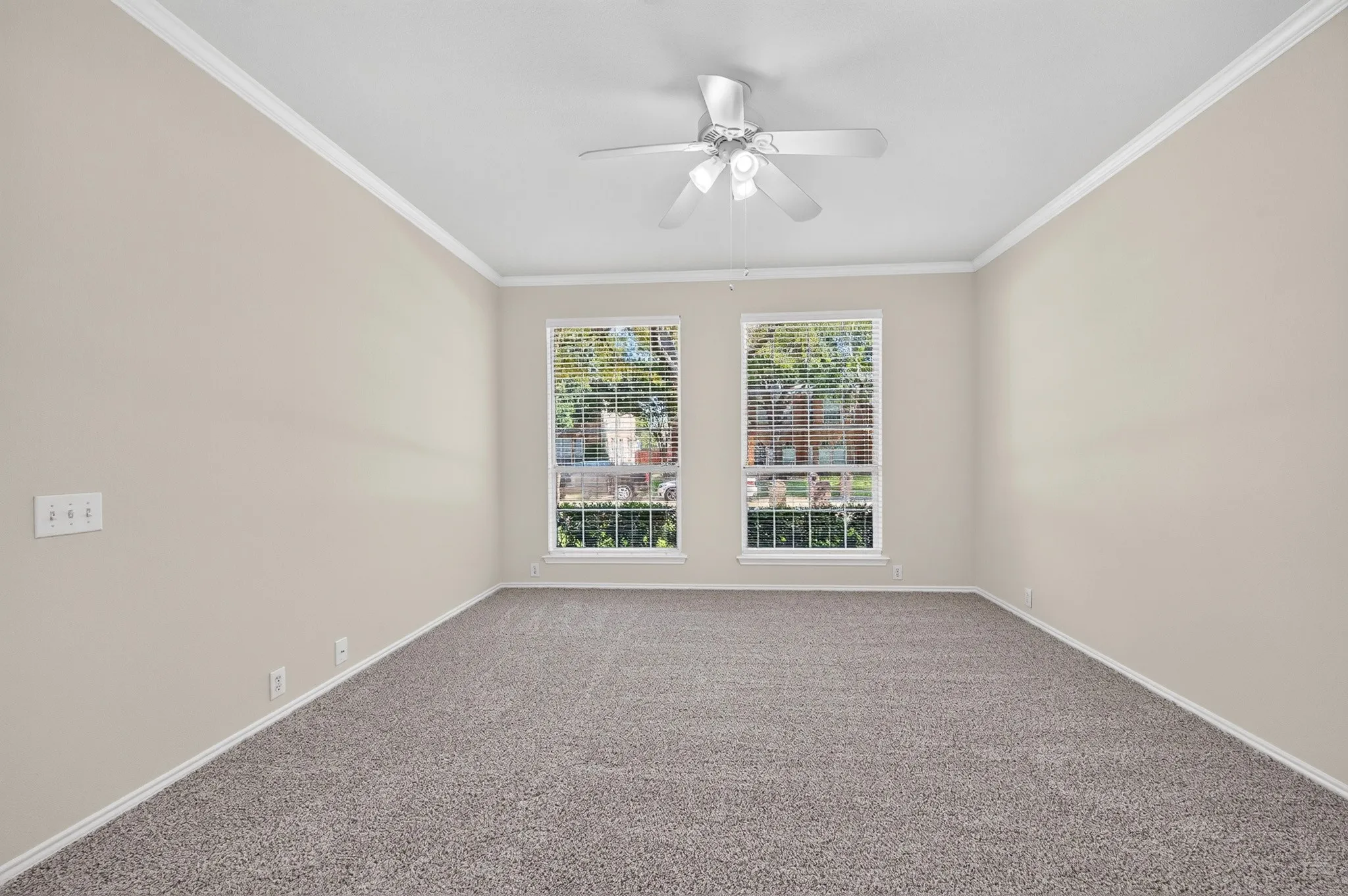 Single Family Residence For Sale in Collin County , 6883 Winston Drive, Frisco, Texas 75035, 3 Bedroom, 3 Bathroom, 2 Garage spaces, 2,004 Sqft, built in 2000, mls#21394967, Real Estate Agent in Frisco, Homes For Sale in Collin county, Homes For Sale in Frisco, Realtor in Frisco Texas, Real Estate Brokerage Independent Realty Texas, Luminita Cordes Realtor