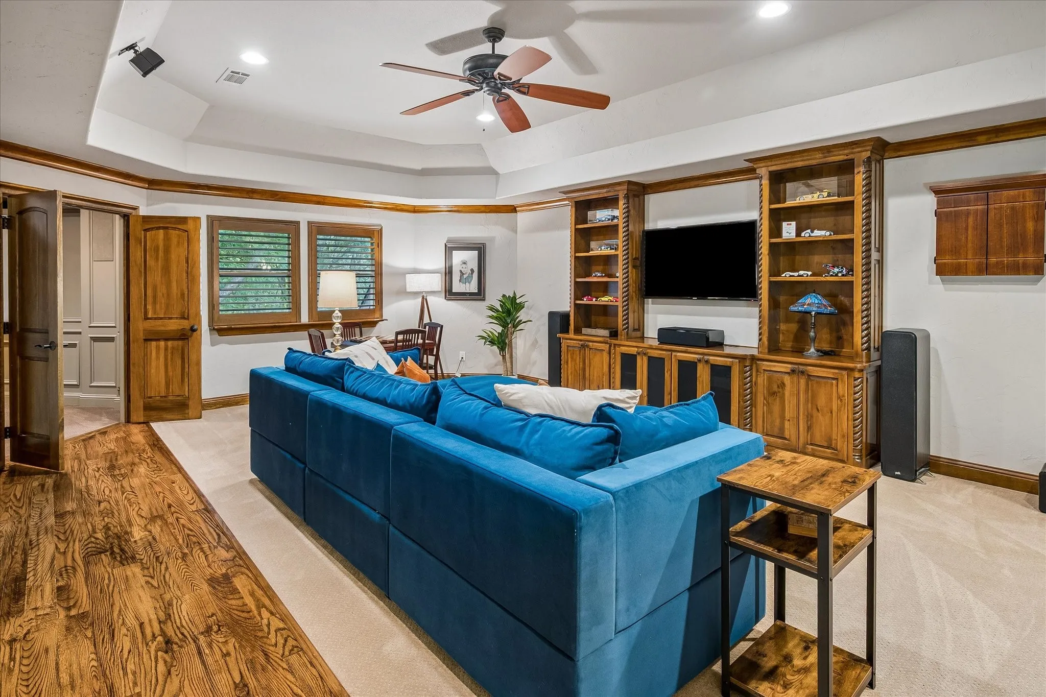Single Family Residence For Sale in Tarrant County , 512 Clear Vista Drive, Trophy Club, Texas 76262, 4 Bedroom, 5 Bathroom, 3 Garage spaces, 4,139 Sqft, built in 2013, mls#21385388, Real Estate Agent in Trophy Club, Homes For Sale in Tarrant county, Homes For Sale in Trophy Club, Realtor in Trophy Club Texas, Real Estate Brokerage Independent Realty Texas, Luminita Cordes Realtor