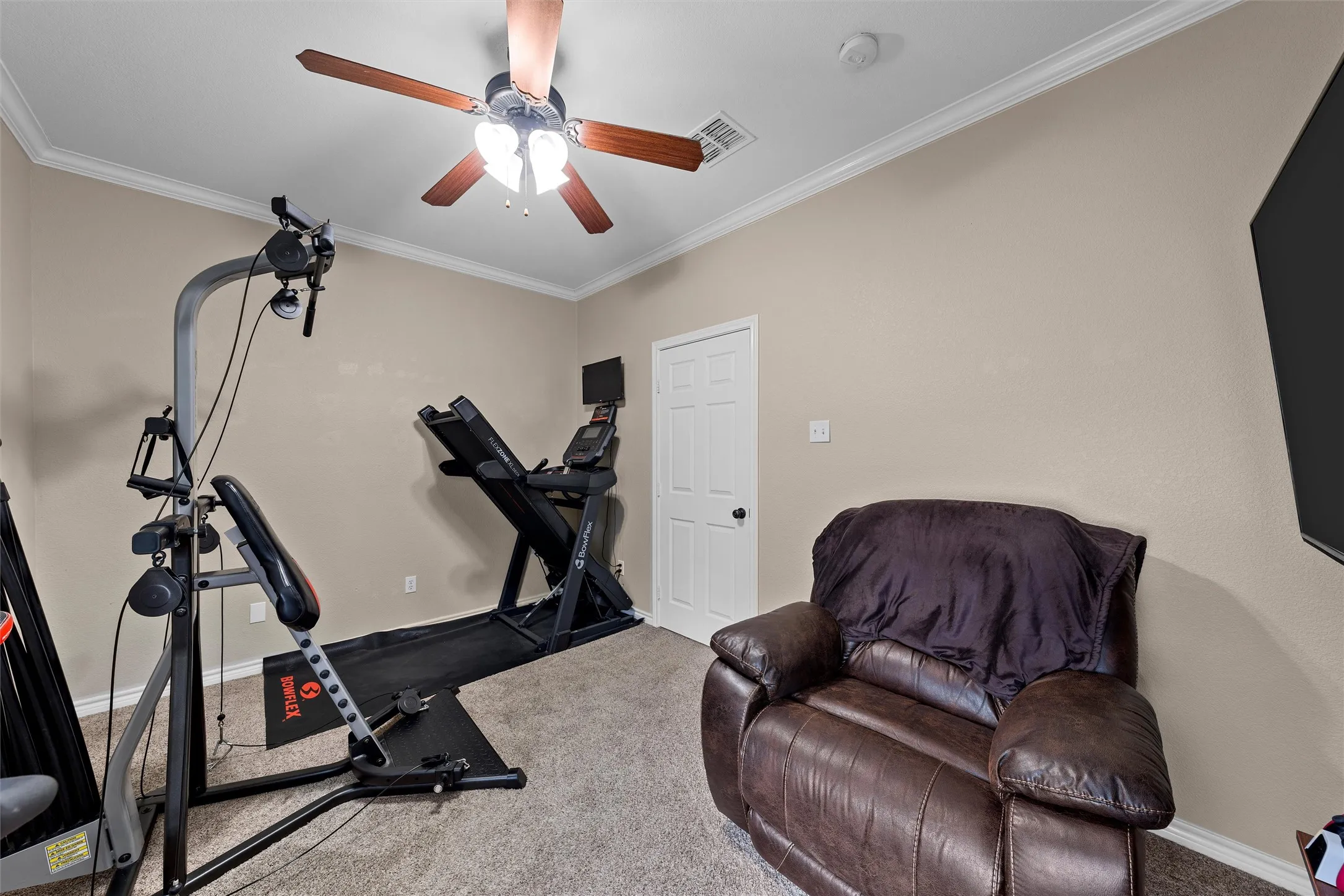 Single Family Residence For Sale in Mc Lennan County , 10617 Aquilla Trail, Waco, Texas 76708, 4 Bedroom, 2 Bathroom, 2 Garage spaces, 1,810 Sqft, built in 2006, mls#21394938, Real Estate Agent in Waco, Homes For Sale in Mc Lennan county, Homes For Sale in Waco, Realtor in Waco Texas, Real Estate Brokerage Independent Realty Texas, Luminita Cordes Realtor