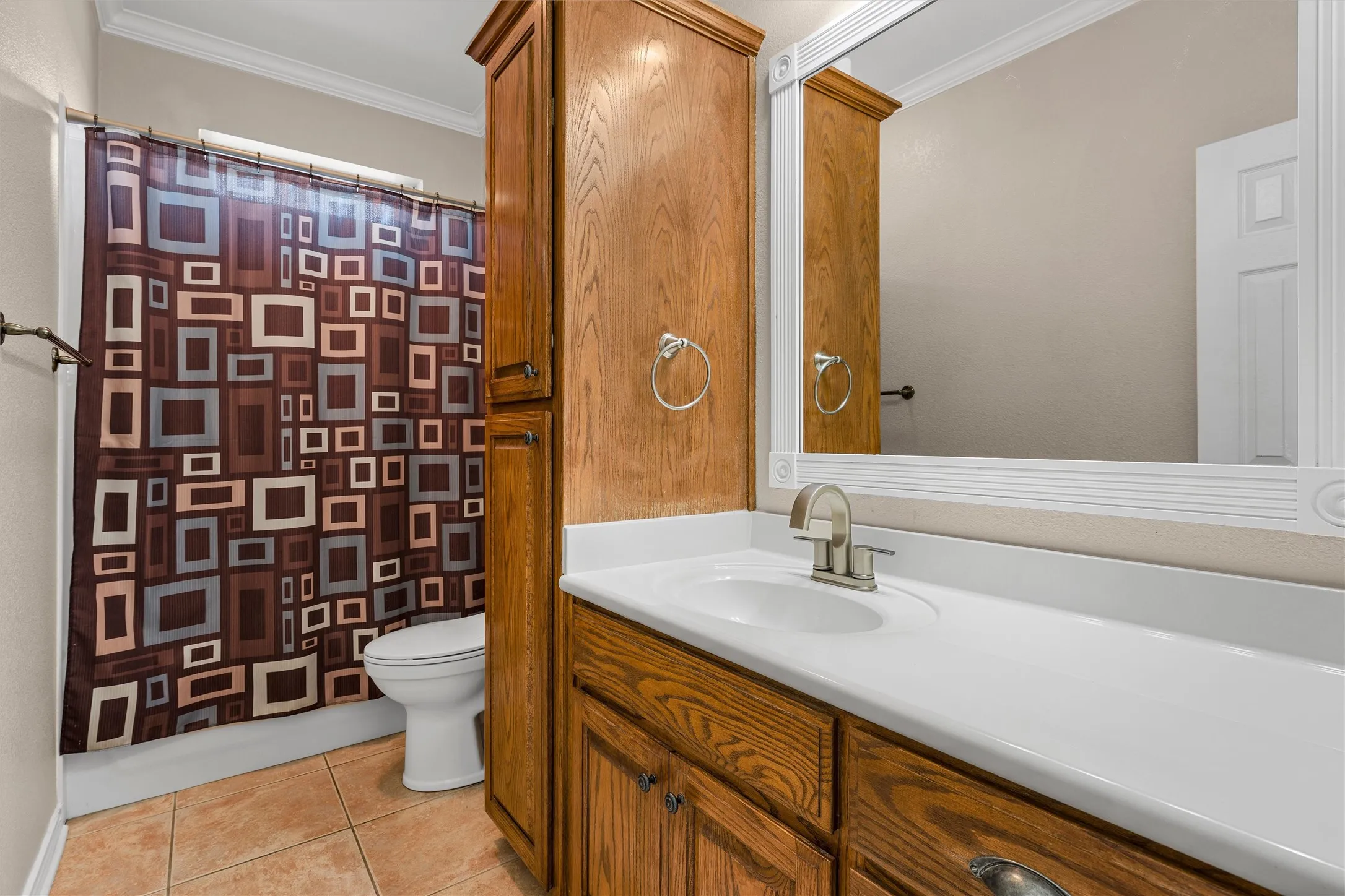 Single Family Residence For Sale in Mc Lennan County , 10617 Aquilla Trail, Waco, Texas 76708, 4 Bedroom, 2 Bathroom, 2 Garage spaces, 1,810 Sqft, built in 2006, mls#21394938, Real Estate Agent in Waco, Homes For Sale in Mc Lennan county, Homes For Sale in Waco, Realtor in Waco Texas, Real Estate Brokerage Independent Realty Texas, Luminita Cordes Realtor